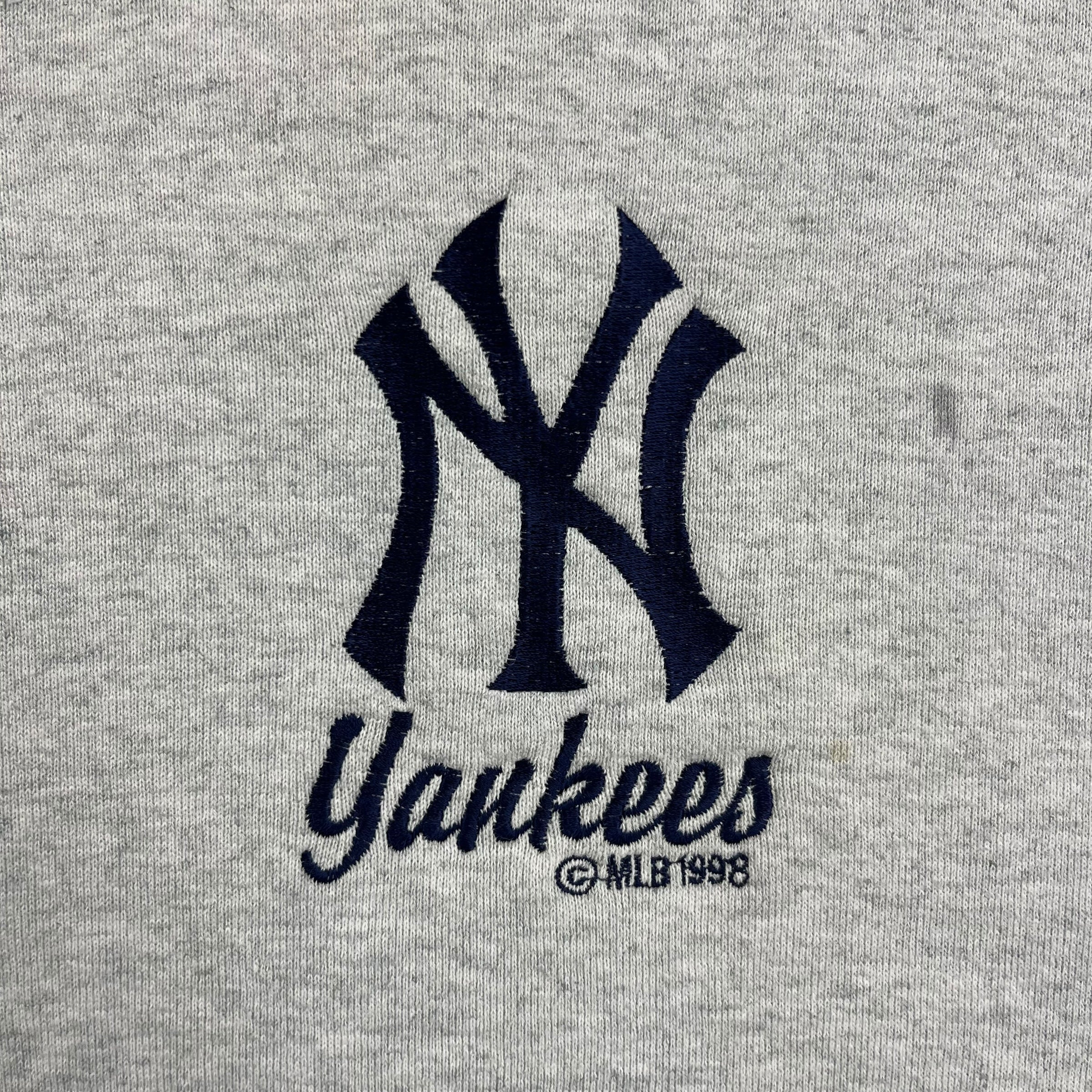 1998 New York Yankees Crewneck Light Grey