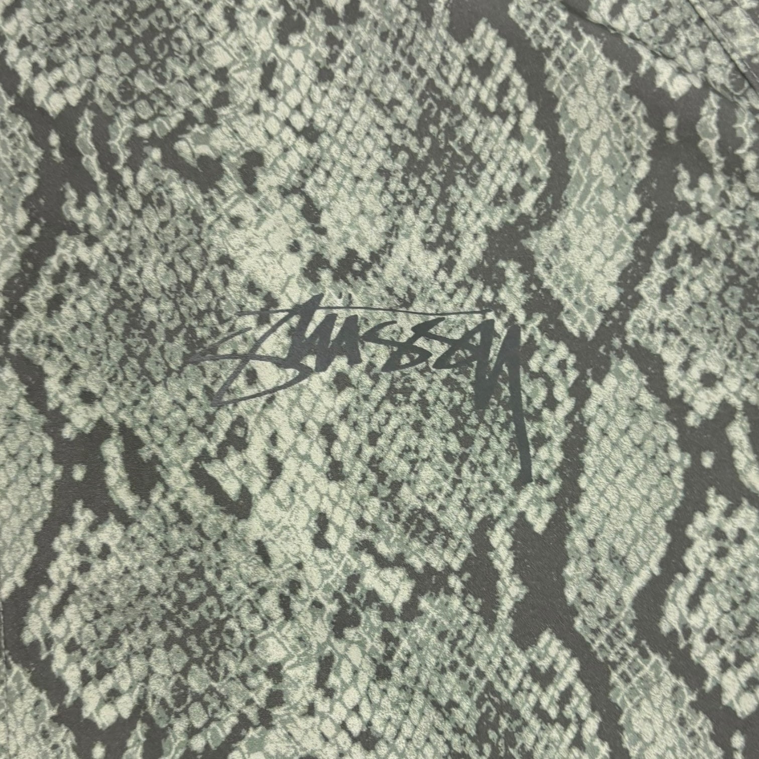 Stussy Nylon Beach Shell Snakeprint