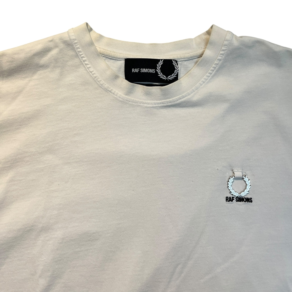 Fred Perry x Raf Simons Laurel Wreath Pin T-Shirt