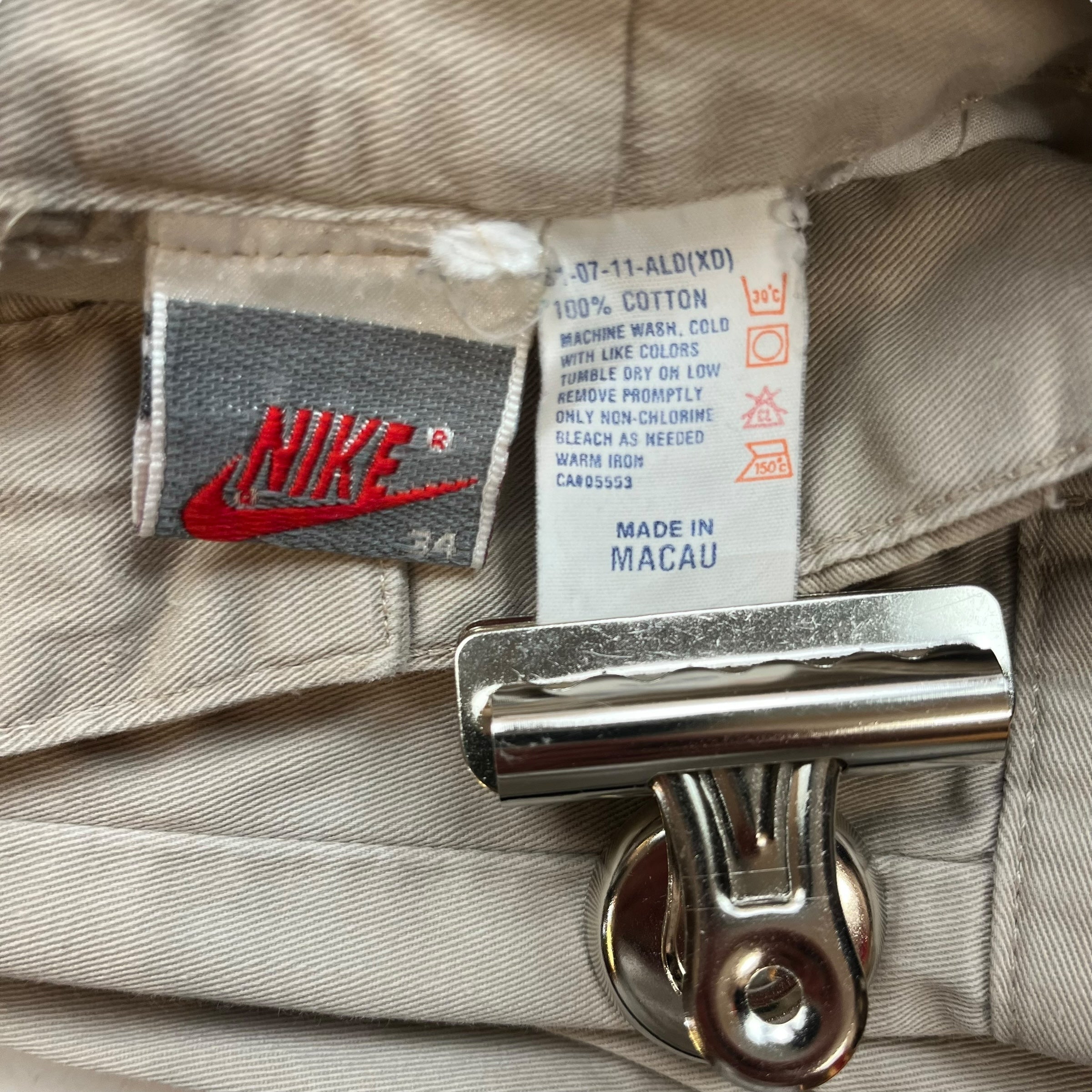 Vintage Nike Pleated Khaki Pants Light Beige