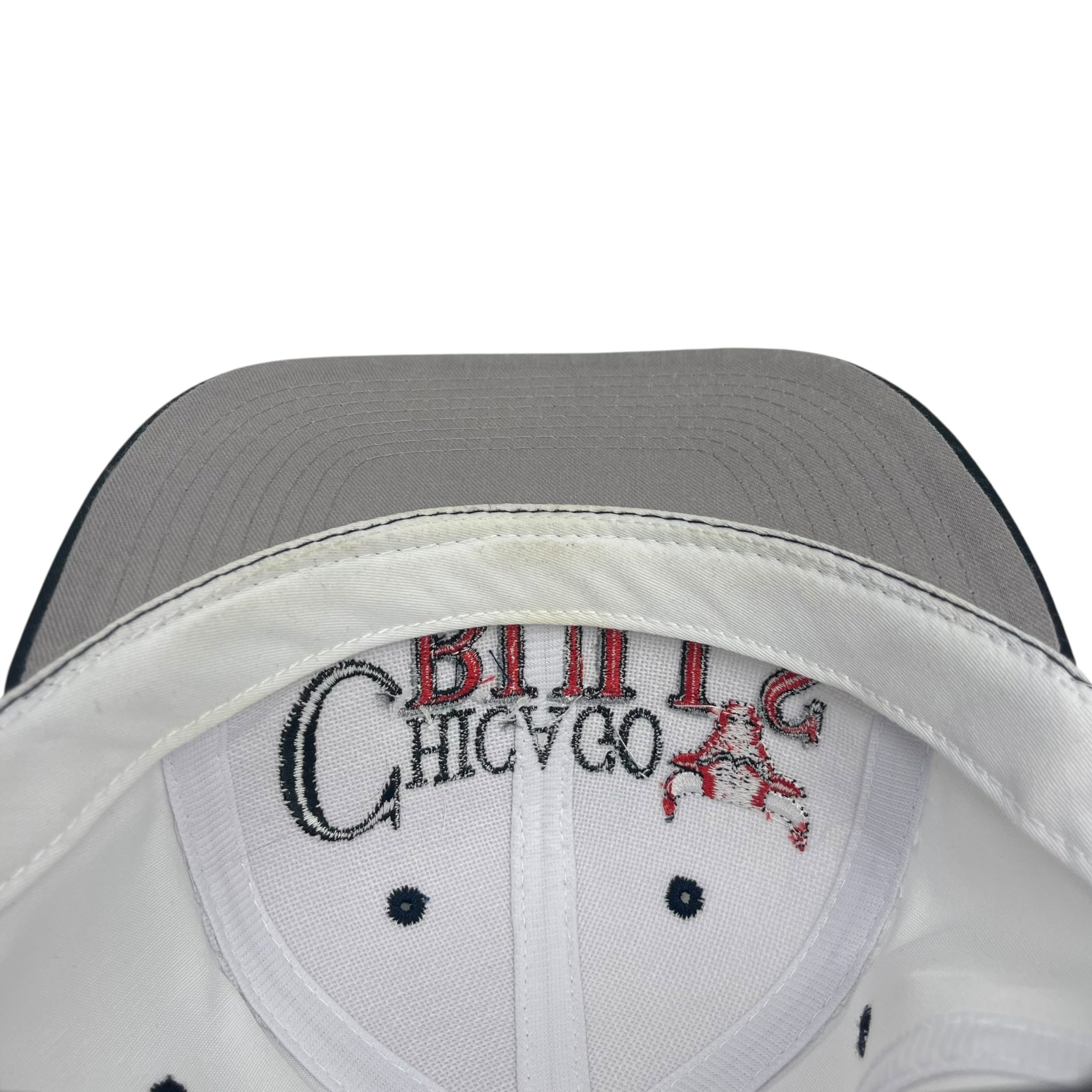 Vintage Chicago Bulls Logo 7 Hat White