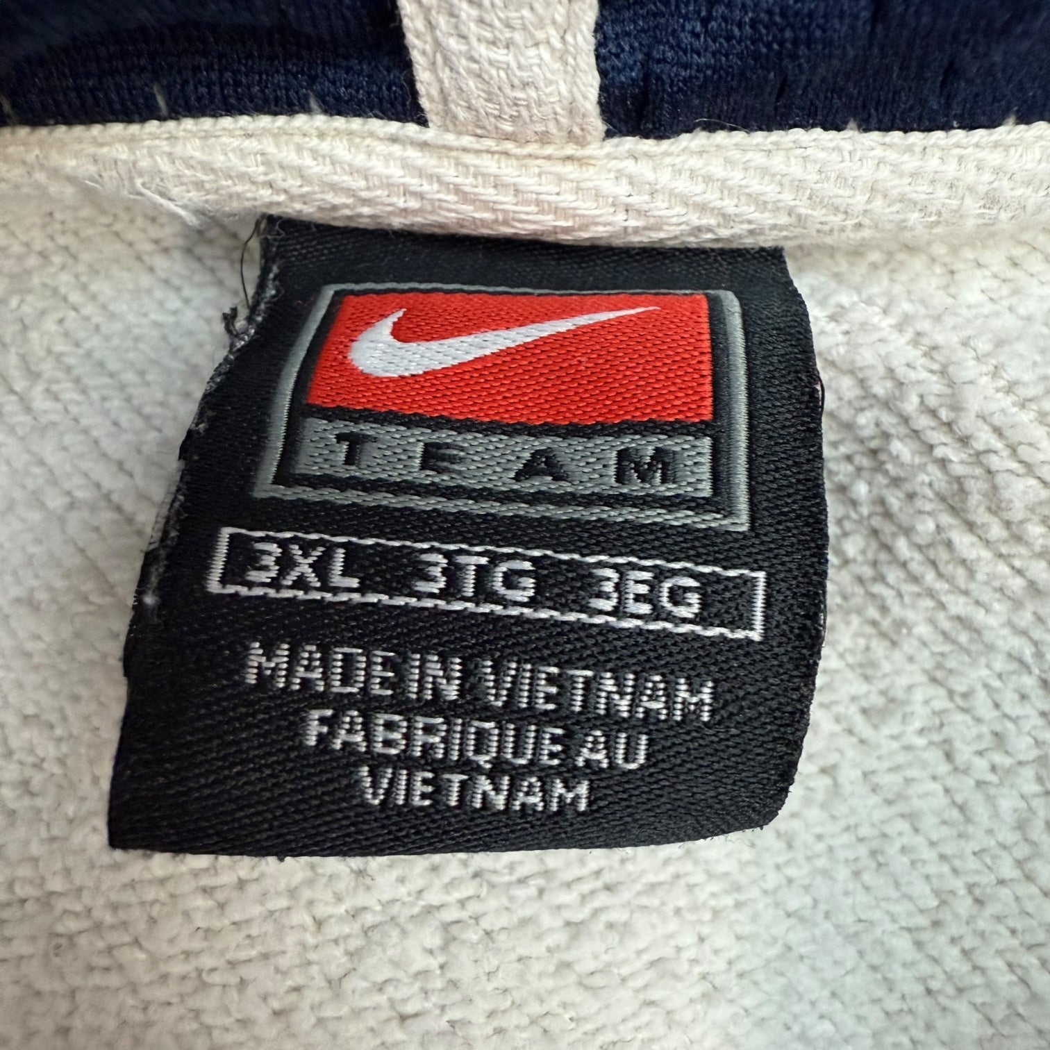 Vintage Nike Team Illinois Hoodie Cream