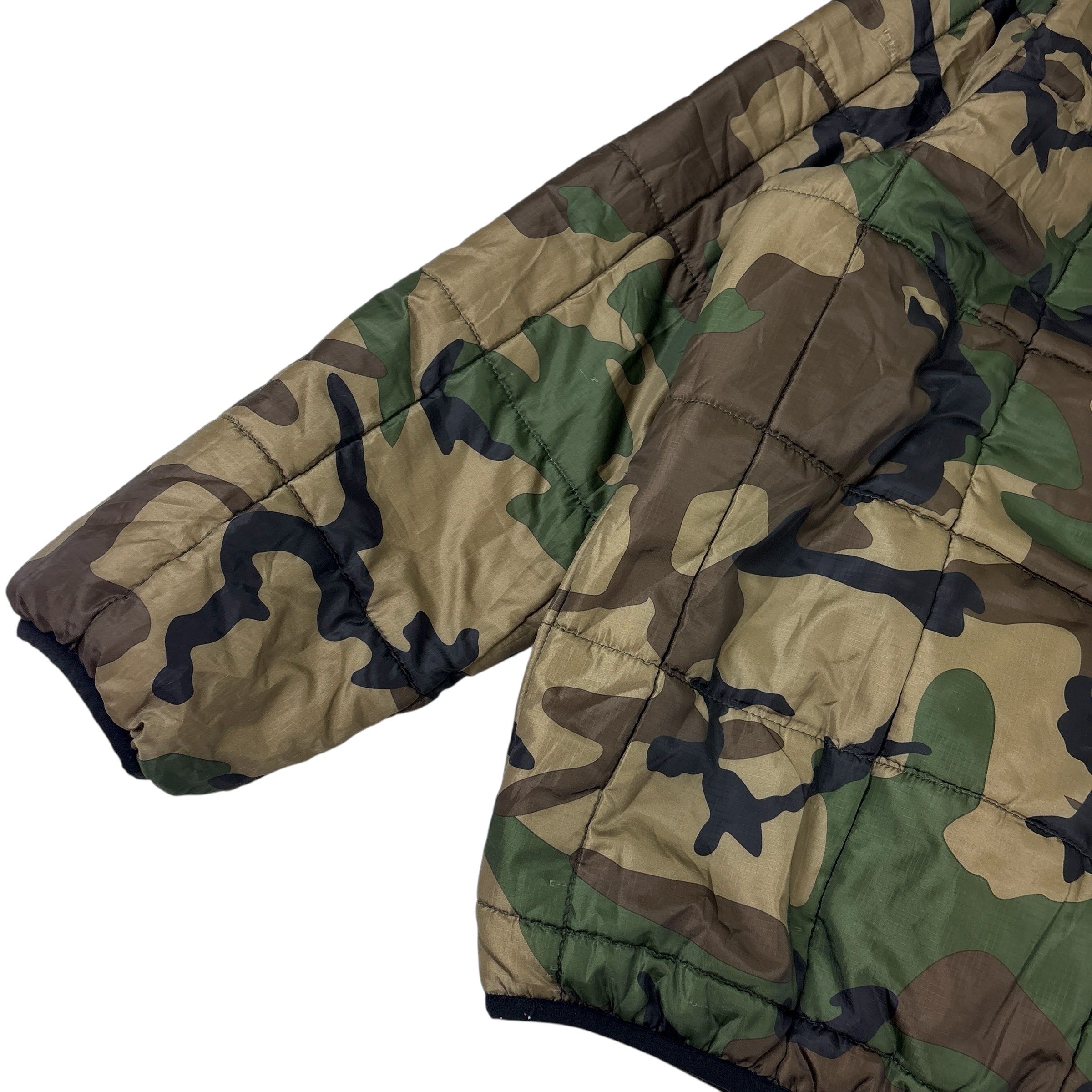 Supreme Reversible Pullover Puffer Half-Zip