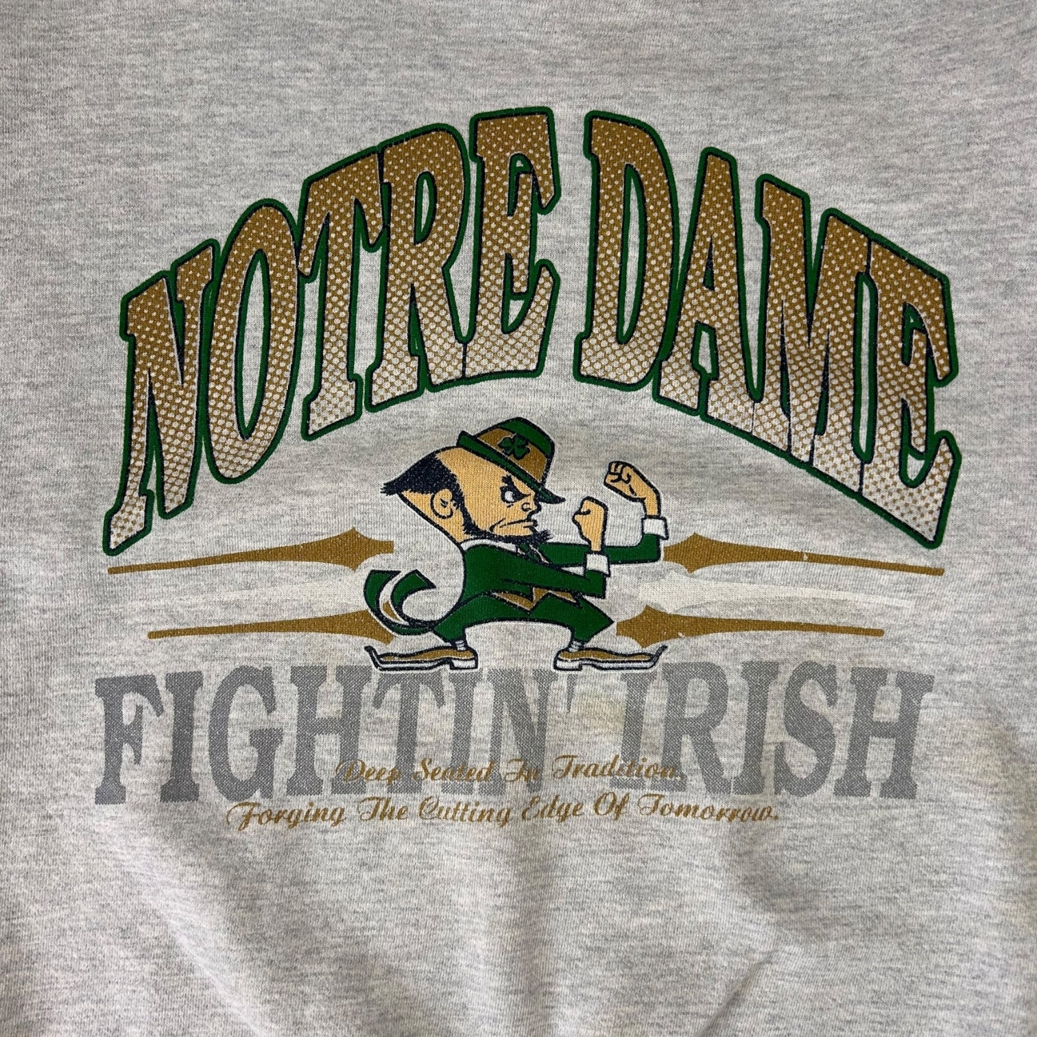 Vintage Notre Dame Fighting Irish Crewneck Sweatshirt Grey