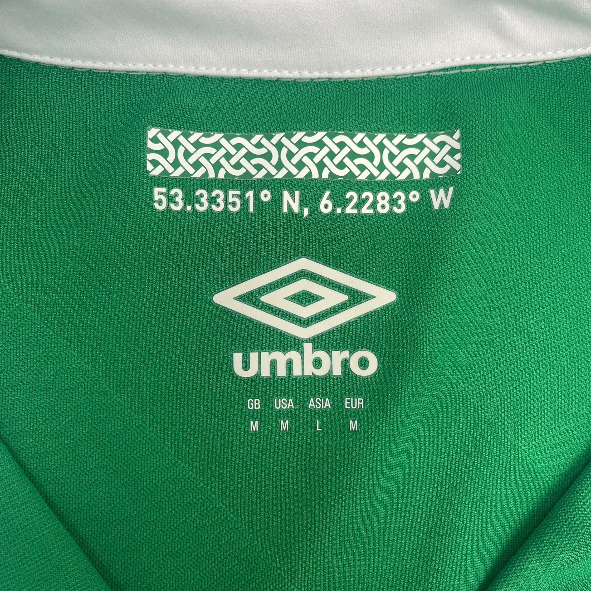2016/17 Republic of Ireland Home Football Jersey by Umbro