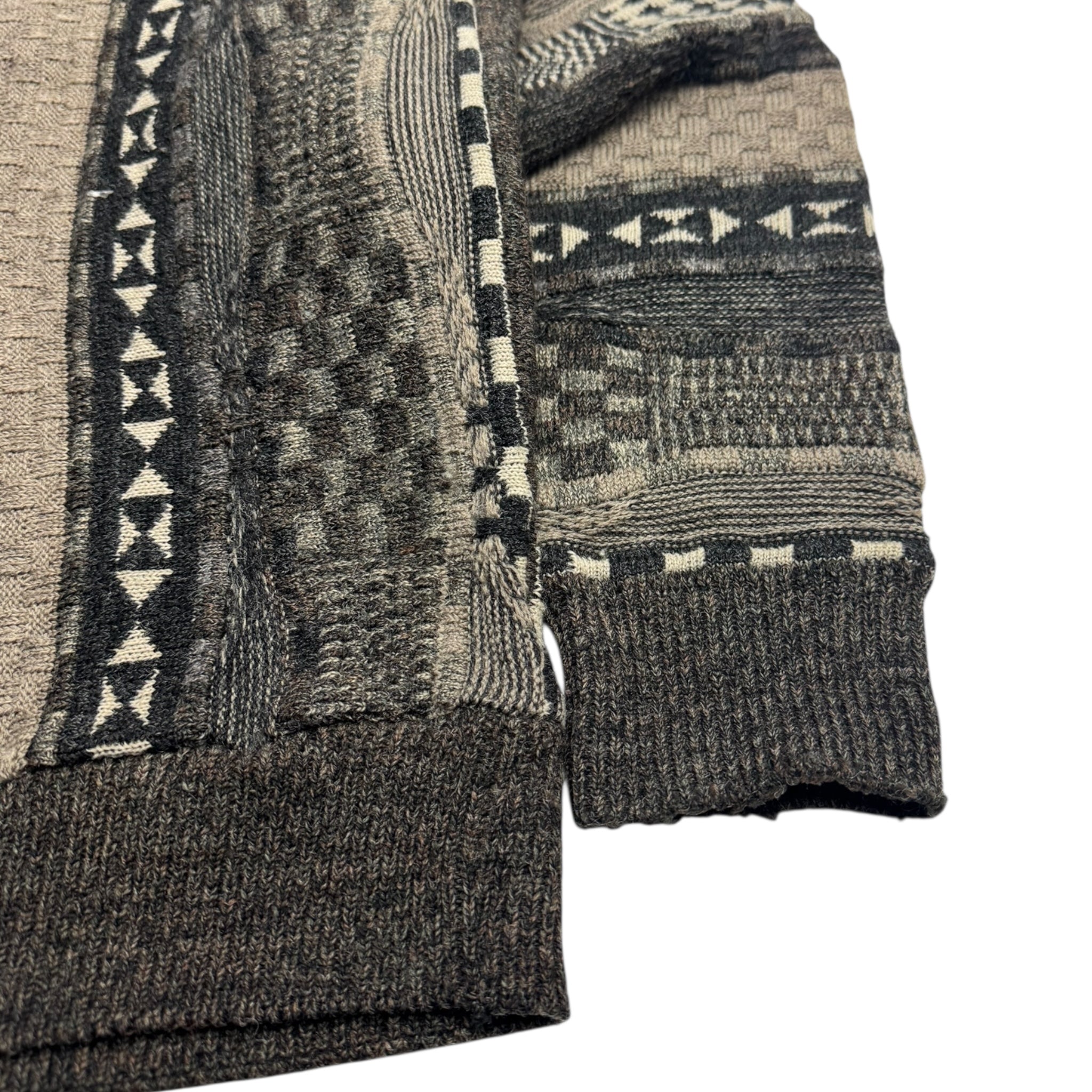 Vintage Checkerboard/Abstract Patterned 3D Knit