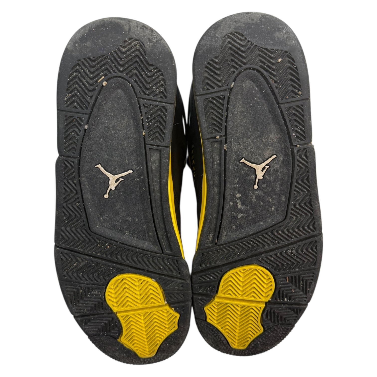 Jordan 4 Retro Thunder 2023 (Used)