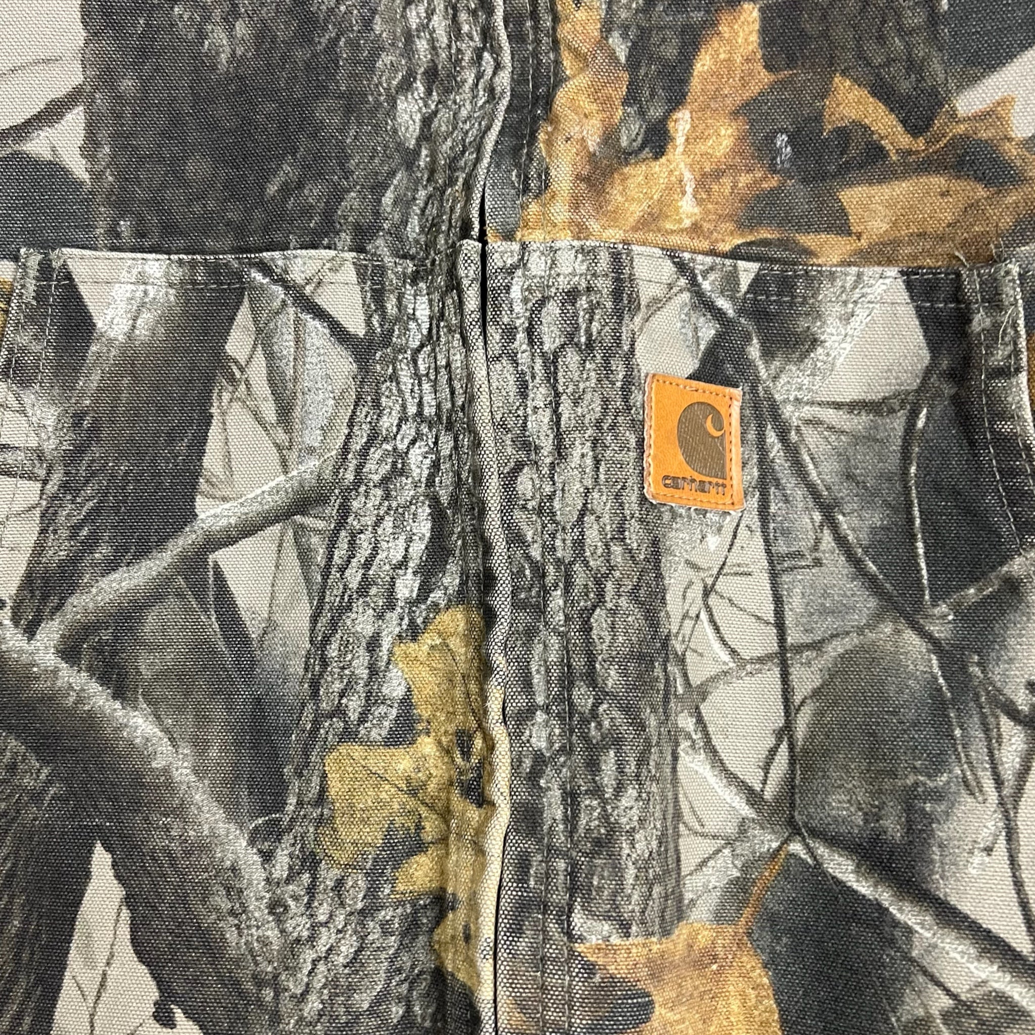 Vintage Carhartt RealTree Active Jacket