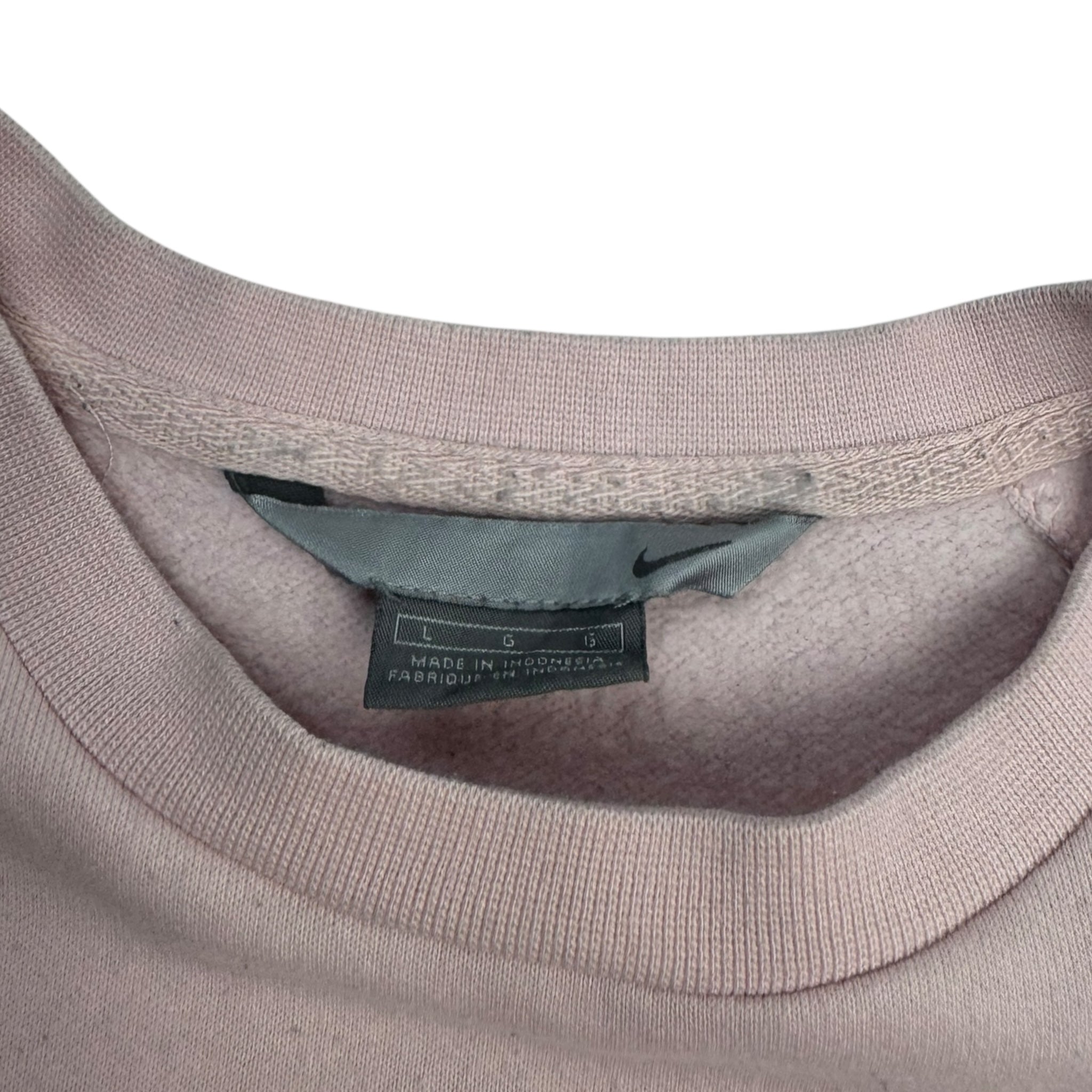 Vintage Y2K Nike Pocket Swoosh Crewneck Pink