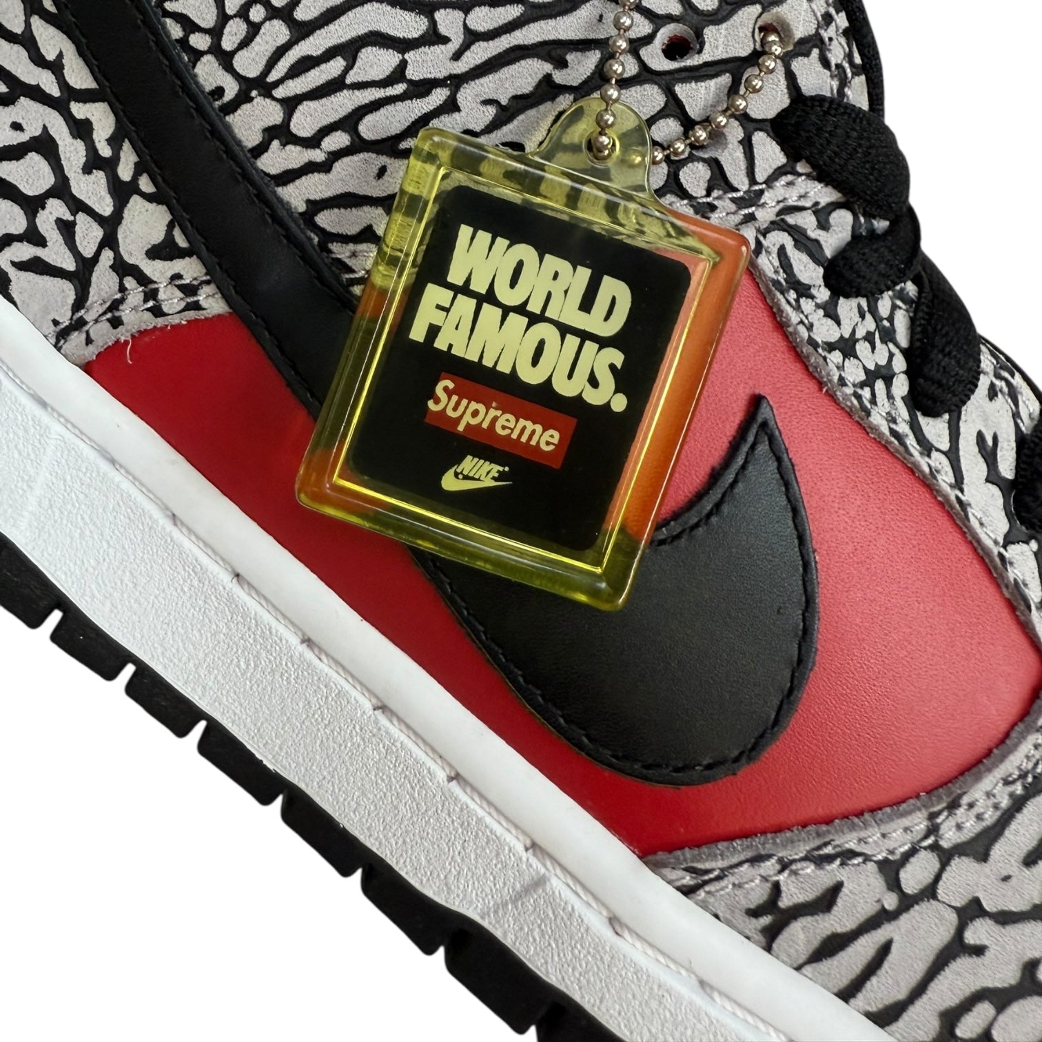 Nike SB Dunk Low Supreme Red Cement (2012)