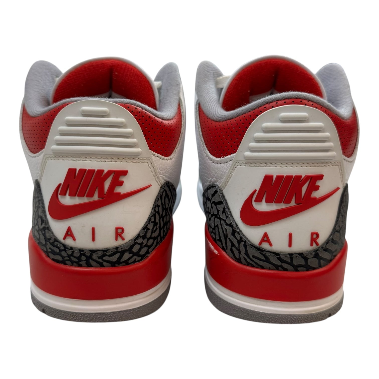 Jordan 3 Retro Fire Red (2022) (Used)