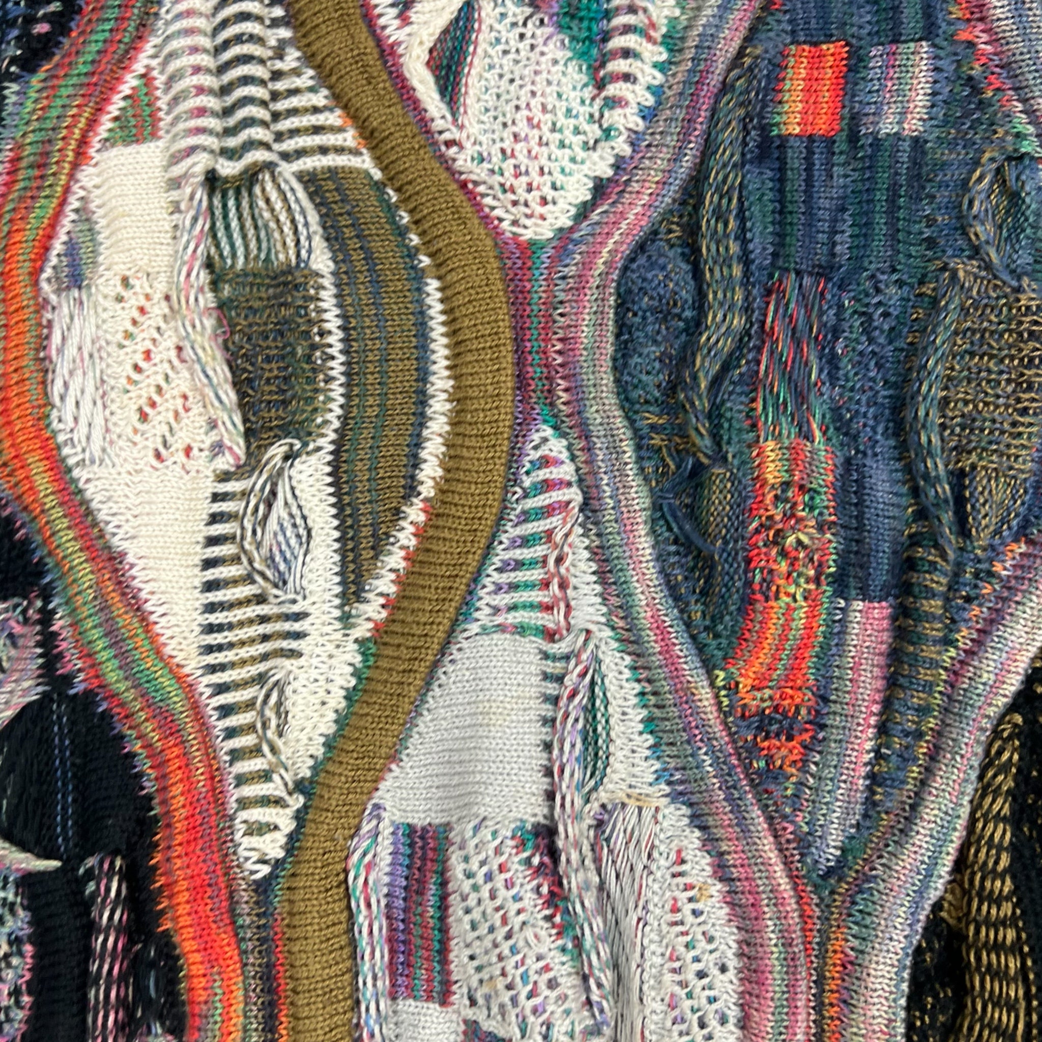 Vintage Tundra 3D Knit Multi Colour