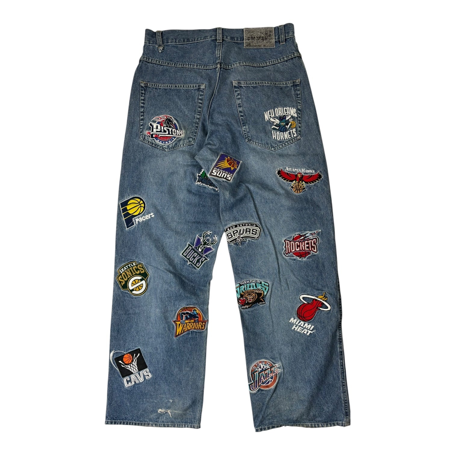 Vintage UNK x NBA Team Patch Jeans Medium Wash