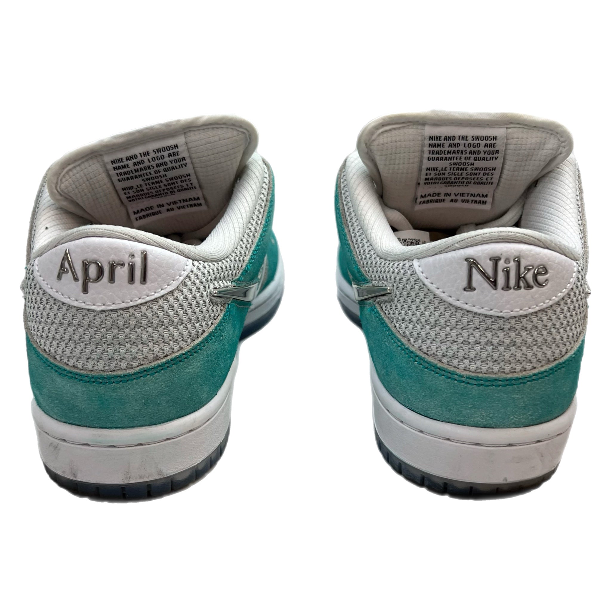 Nike SB Dunk Low April Skateboards (Used)