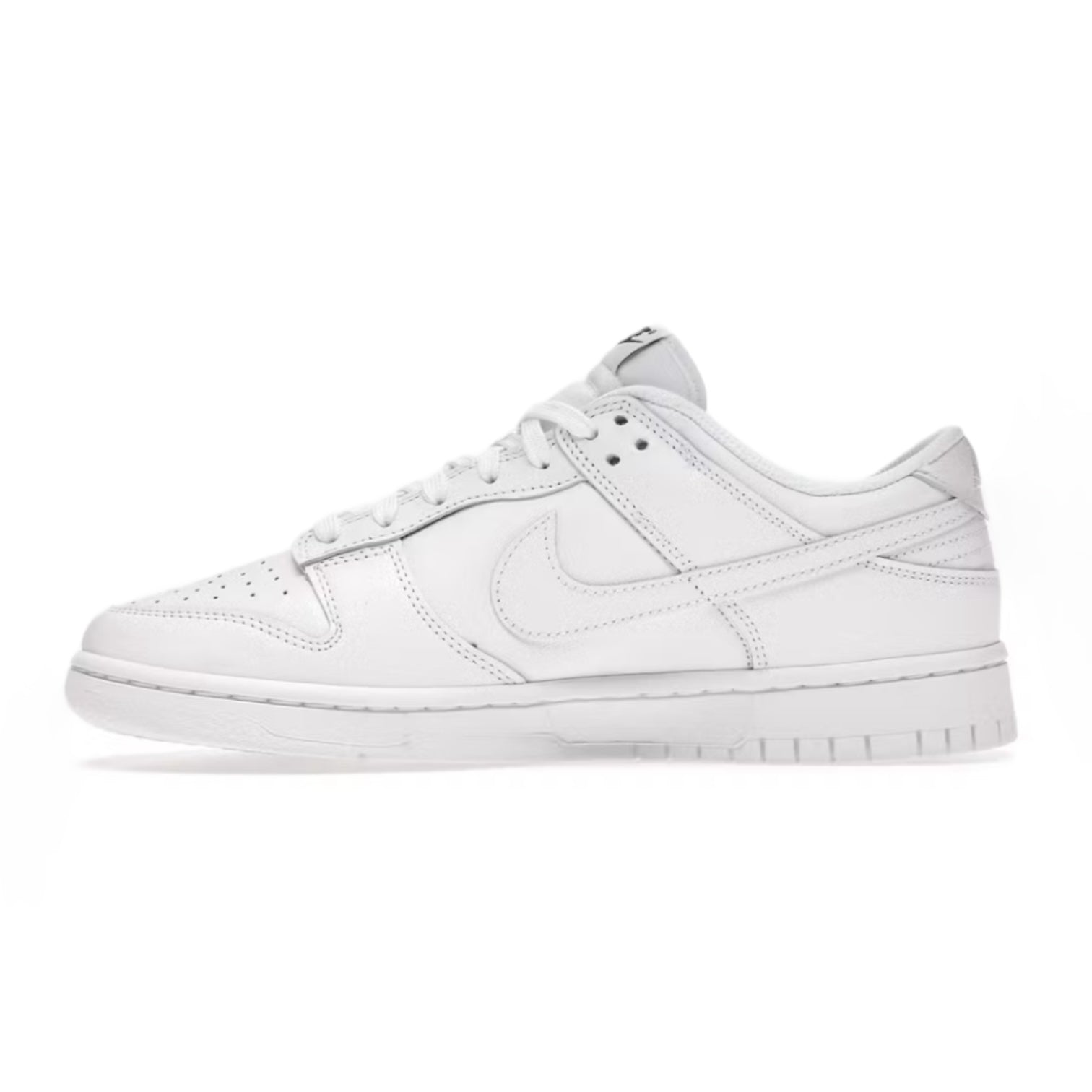 Nike Dunk Low Triple White (2021) (W)