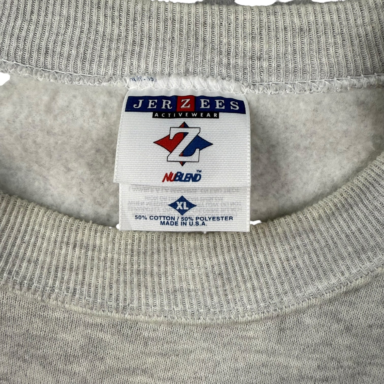 Vintage Sports Illustrated Crewneck Grey