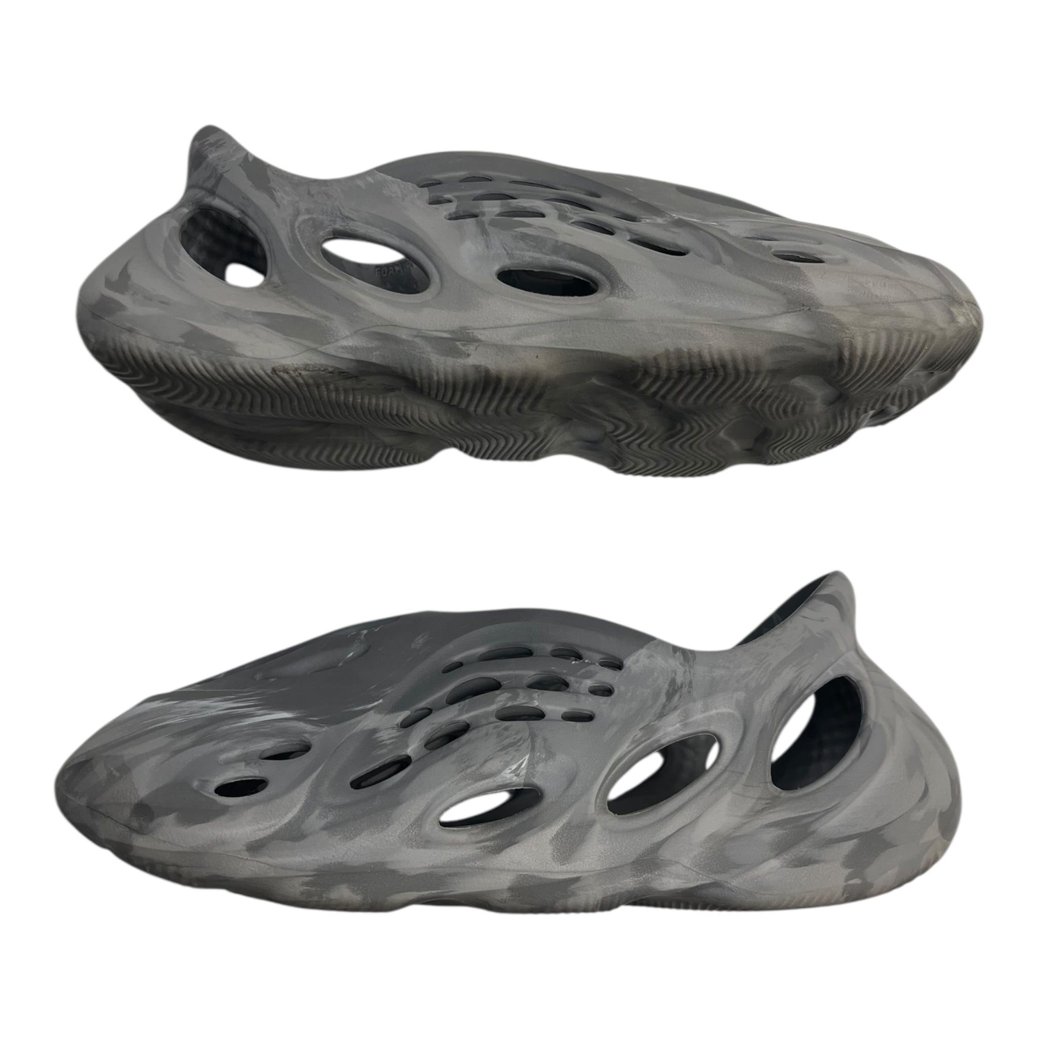 Yeezy Foam RNR MX Granite (Used)