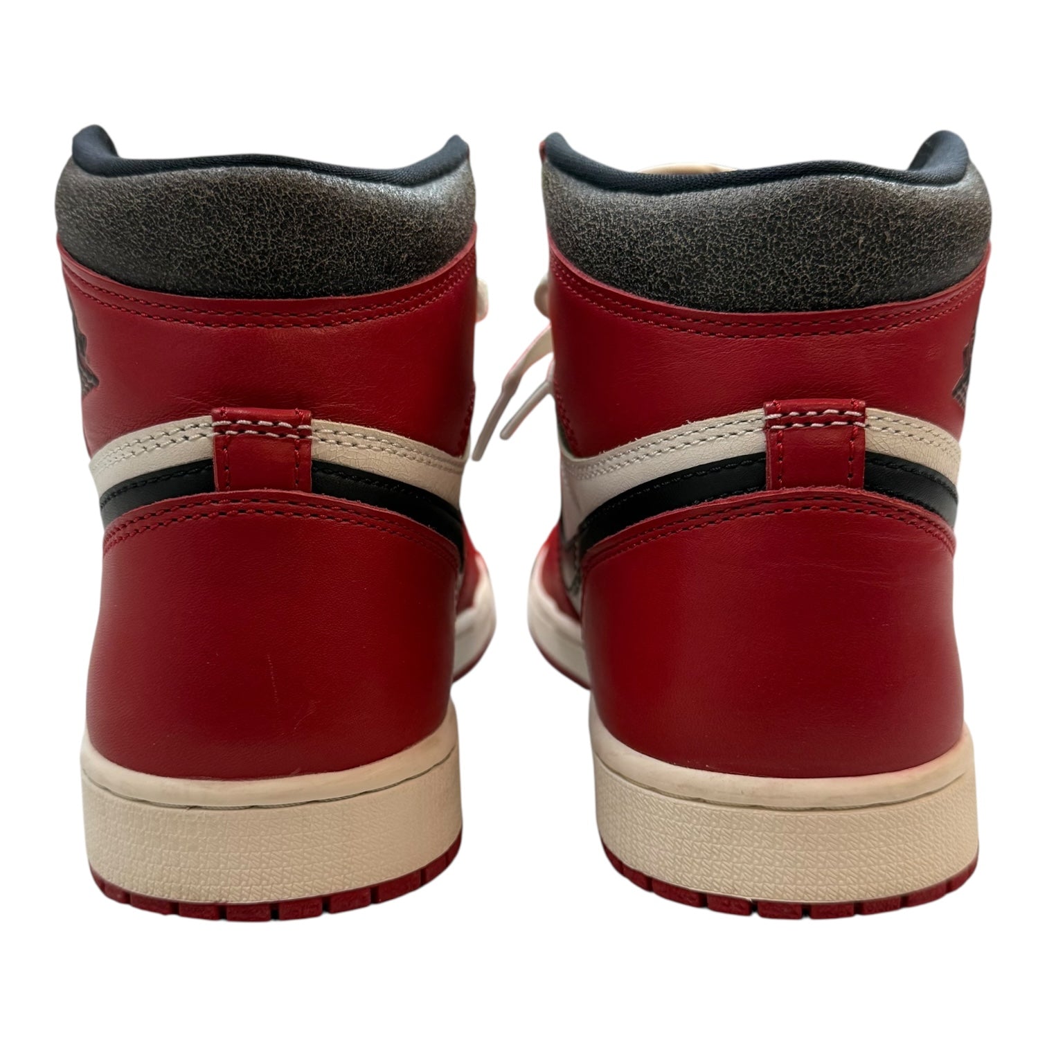 Jordan 1 Retro High OG Chicago Lost and Found (Used)
