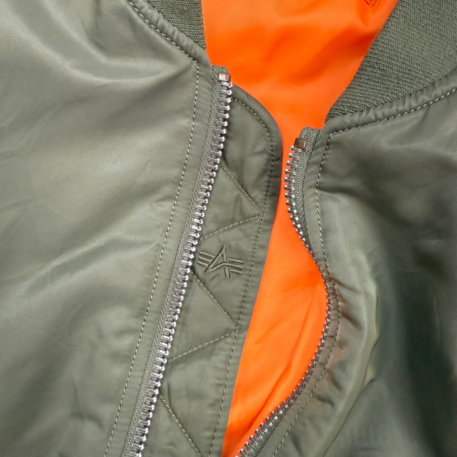 Alpha Industries Bomber Jacket Green