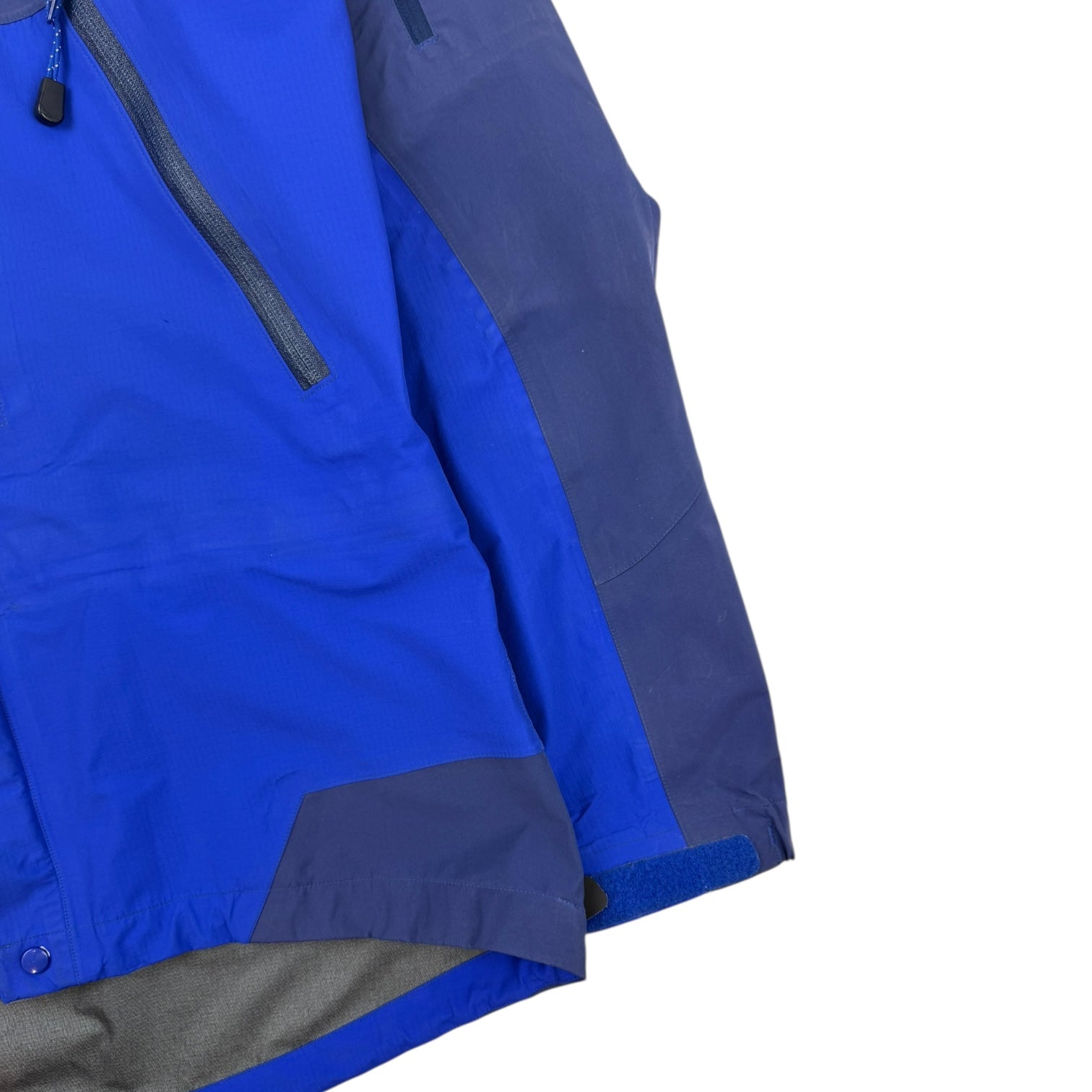 2000 Arc’teryx Theta AR Jacket Two Blue
