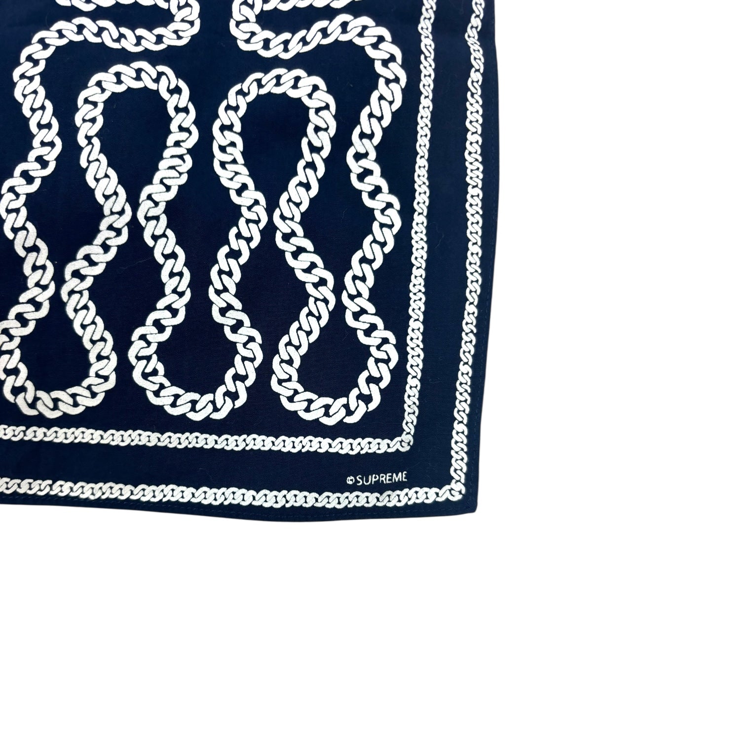 Supreme 2002 Squiggle Print Chain Bandana White/Navy