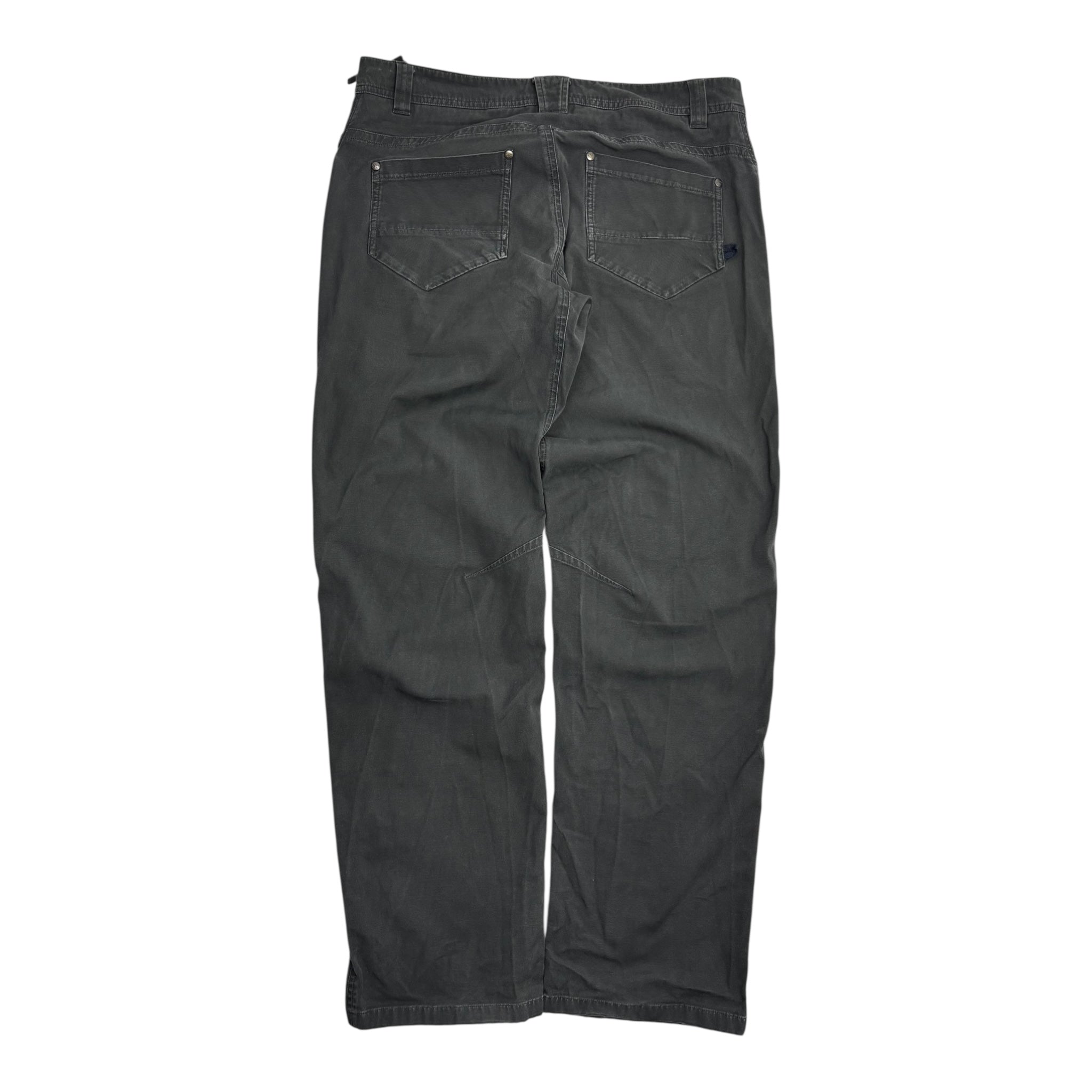 Vintage Arc’teryx Dark Green Bottoms