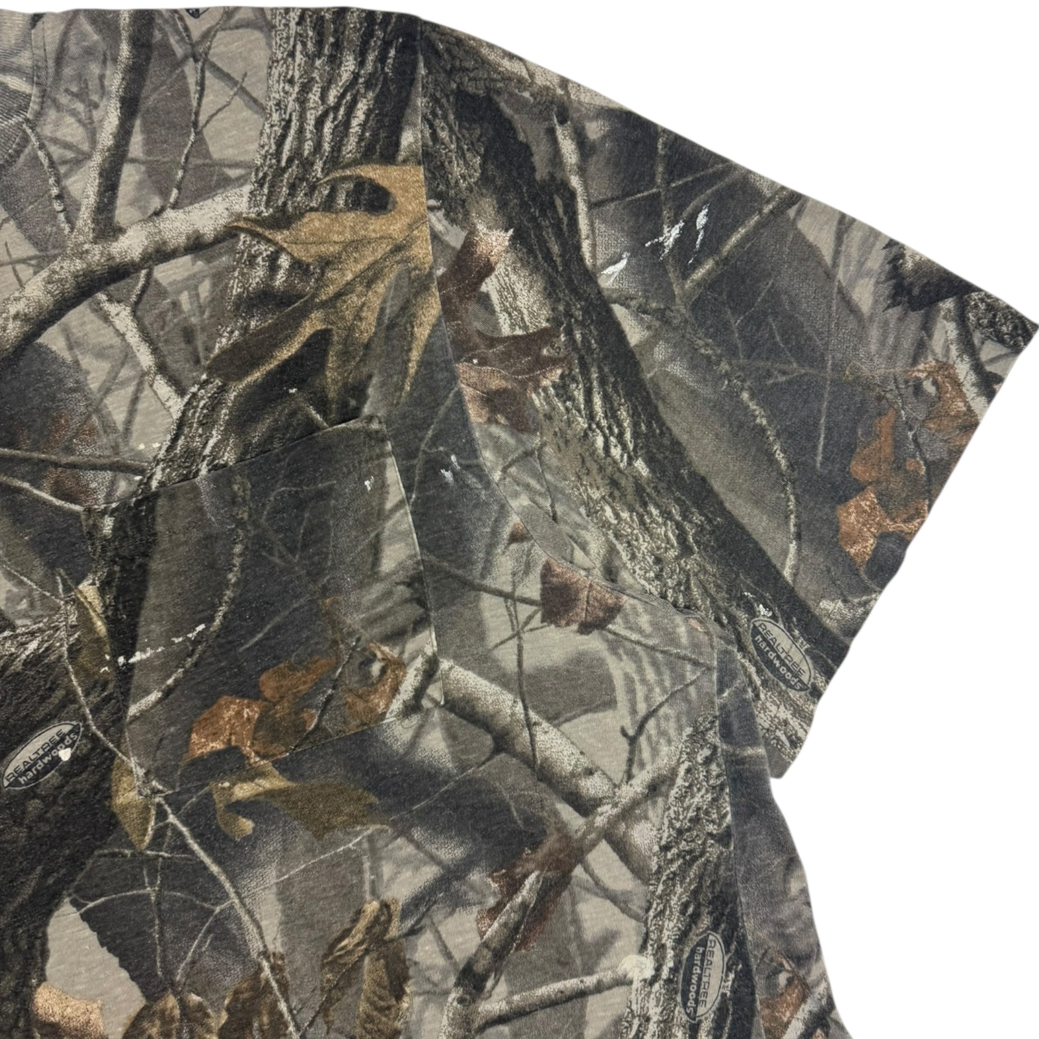 Vintage Realtree x Winchester Camo Pocket T-Shirt