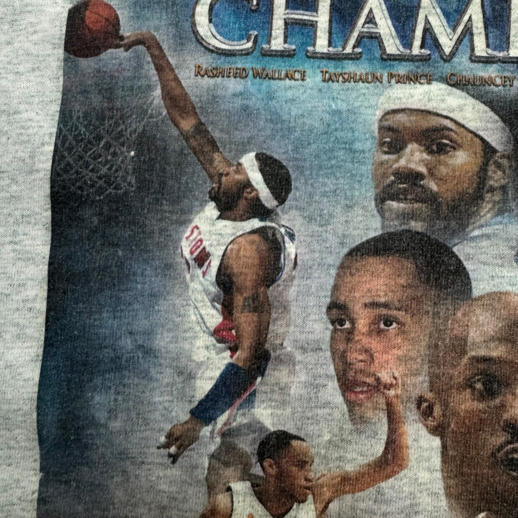 2004 Detroit Pistons NBA Champions T-Shirt