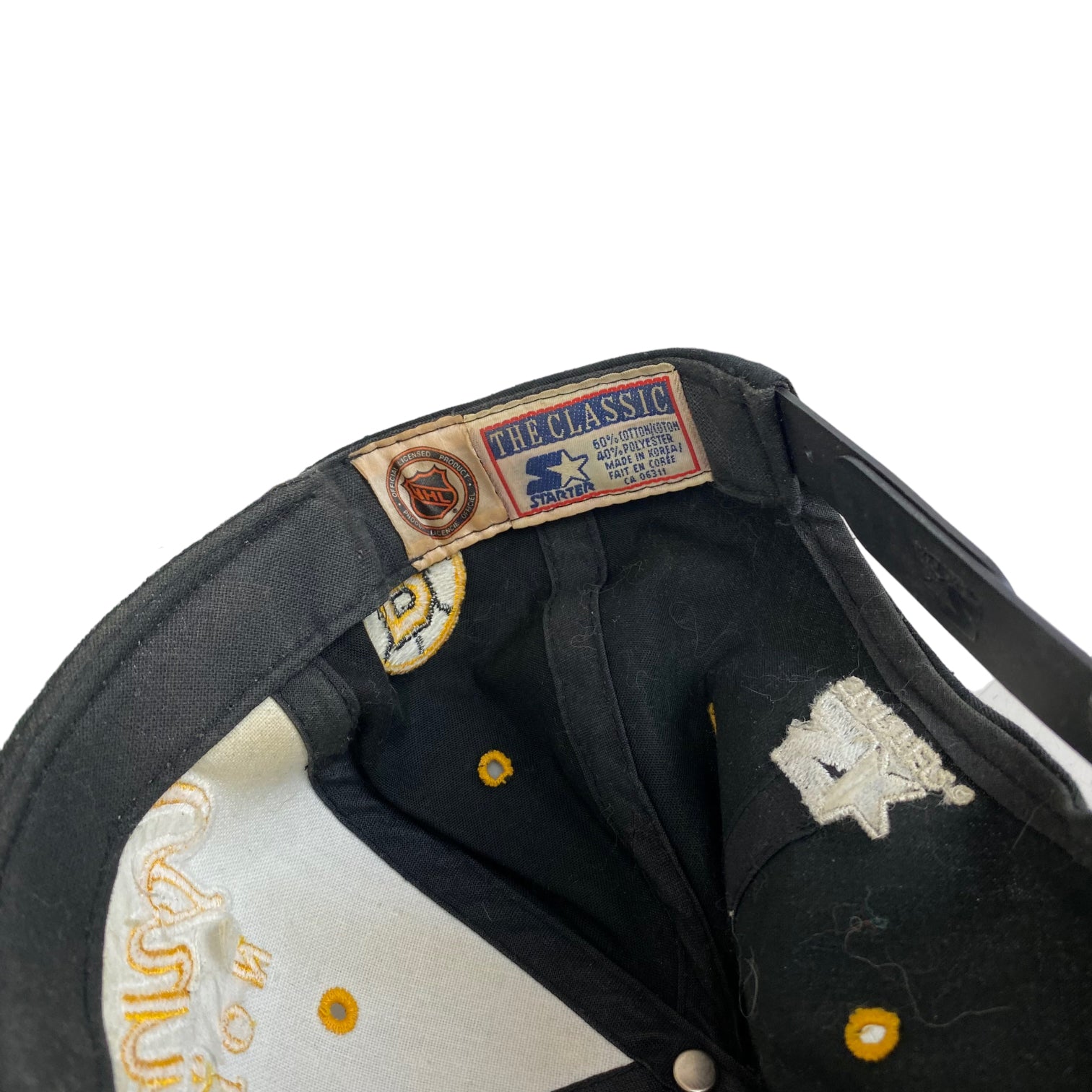 Vintage Boston Bruins NHL Starter Tail Sweep Snapback Black/Yellow