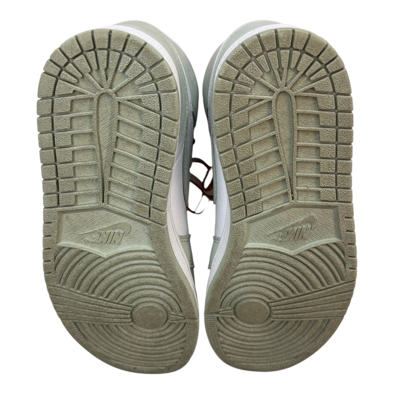 Jordan 1 Retro High OG Seafoam (Used)