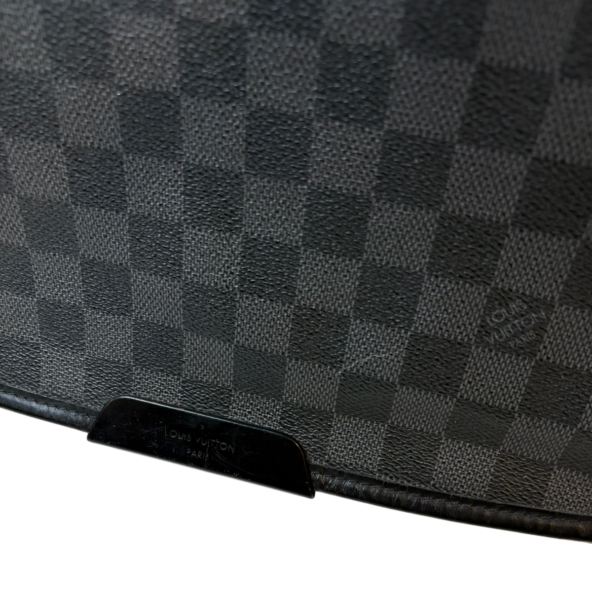 Louis Vuitton Damier Graphite Daniel Messenger Bag Black