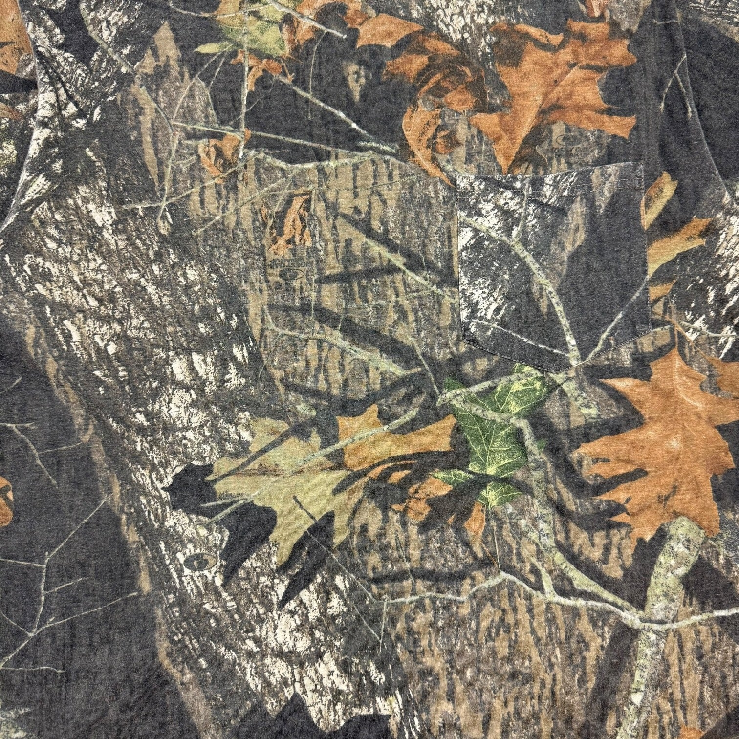 Vintage Mossy Oak Tee Camo