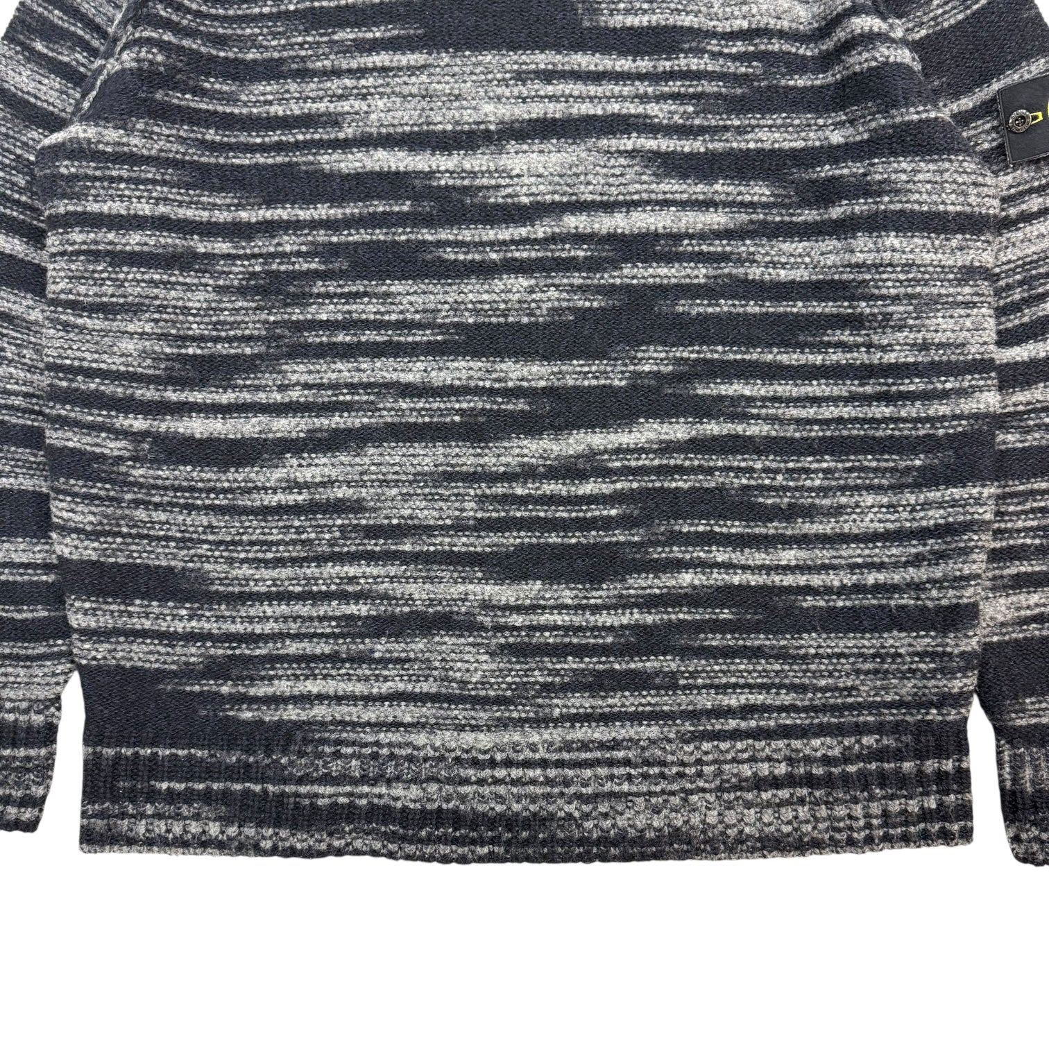 Stone Island Reverse Seam Mark Knit Crewneck Black/Grey