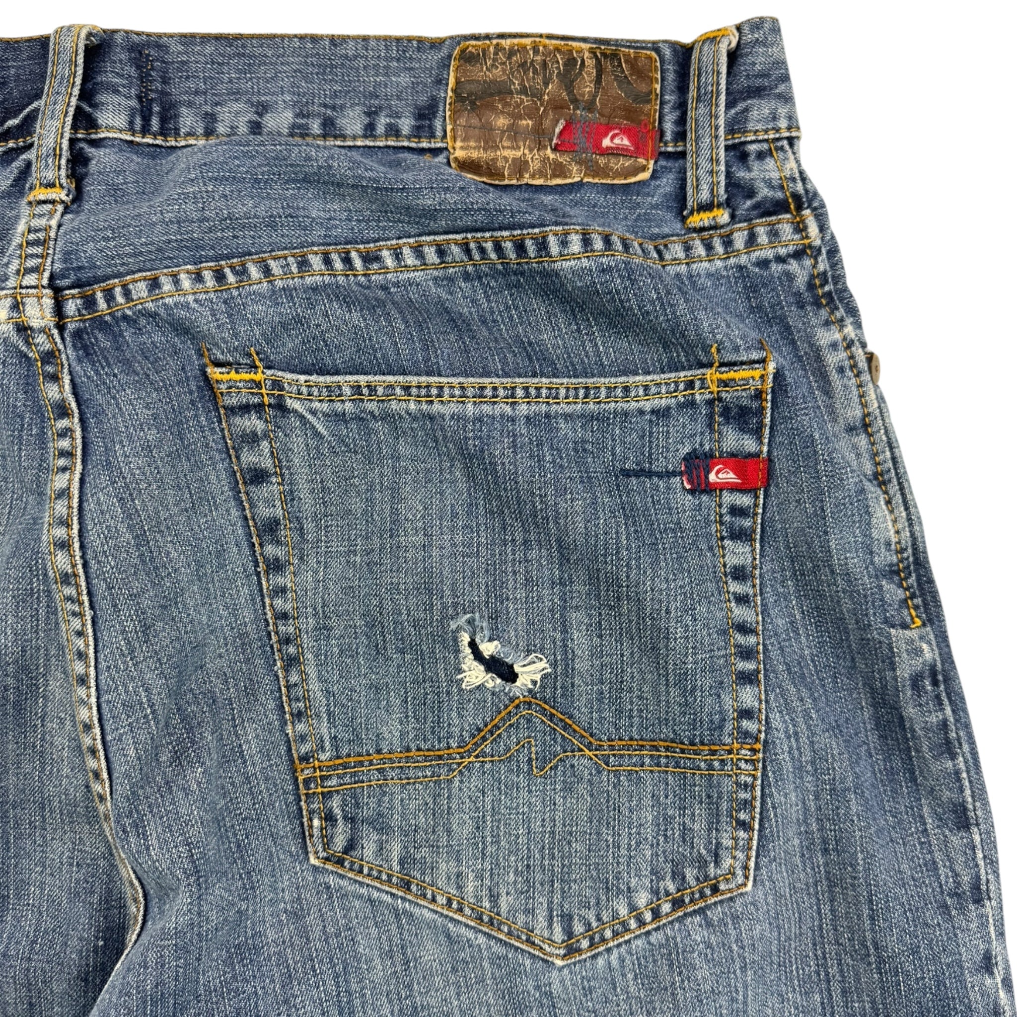 Vintage Y2K Quiksilver Embroidered Jorts