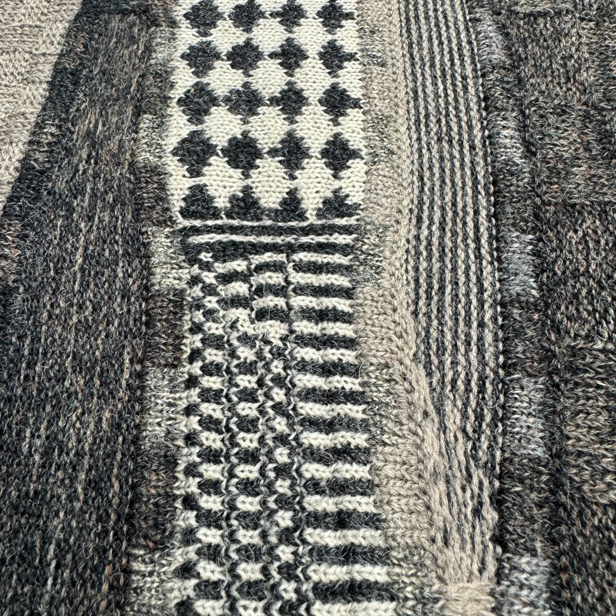Vintage Checkerboard/Abstract Patterned 3D Knit