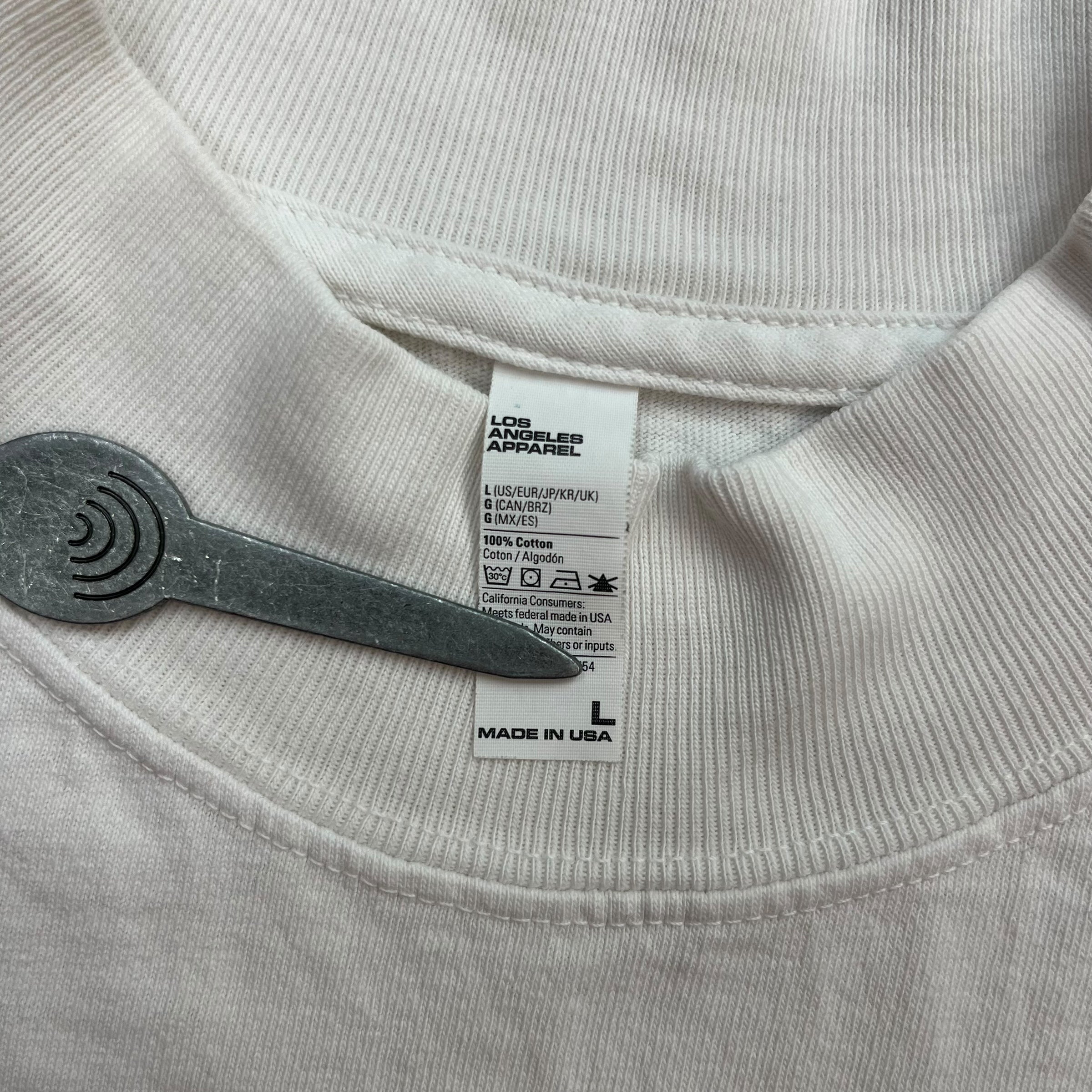 Kanye West Jesus is King Chicago Tee White