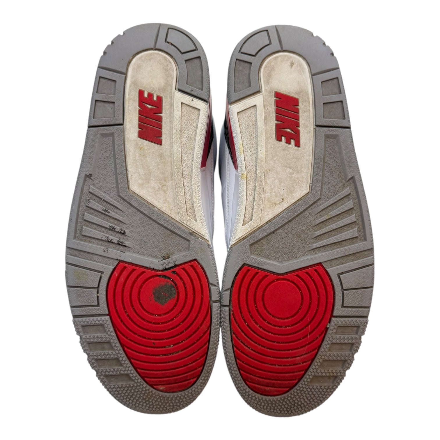 Jordan 3 Retro Fire Red (2022) (Used)