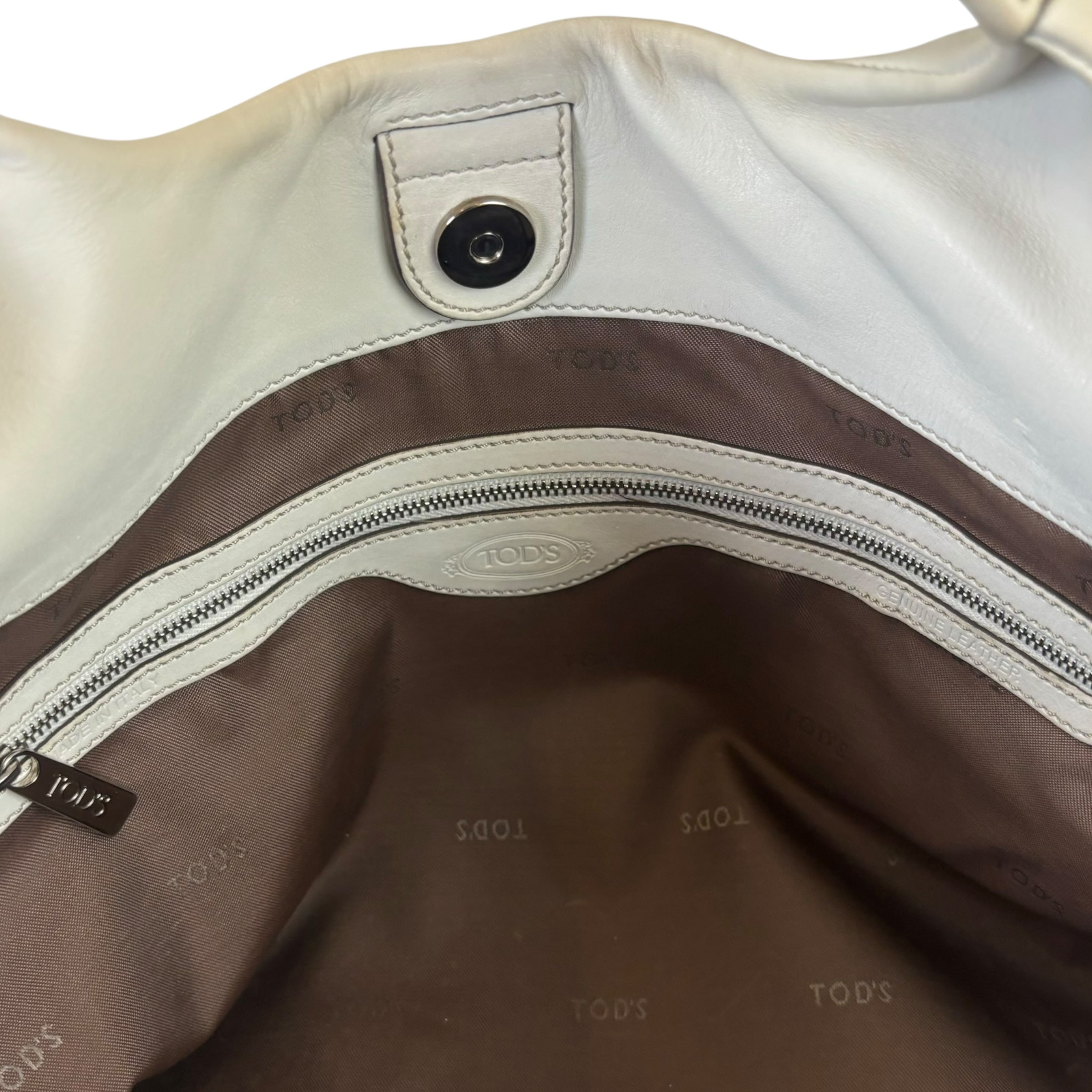Tod’s Leather Shopping Tote White