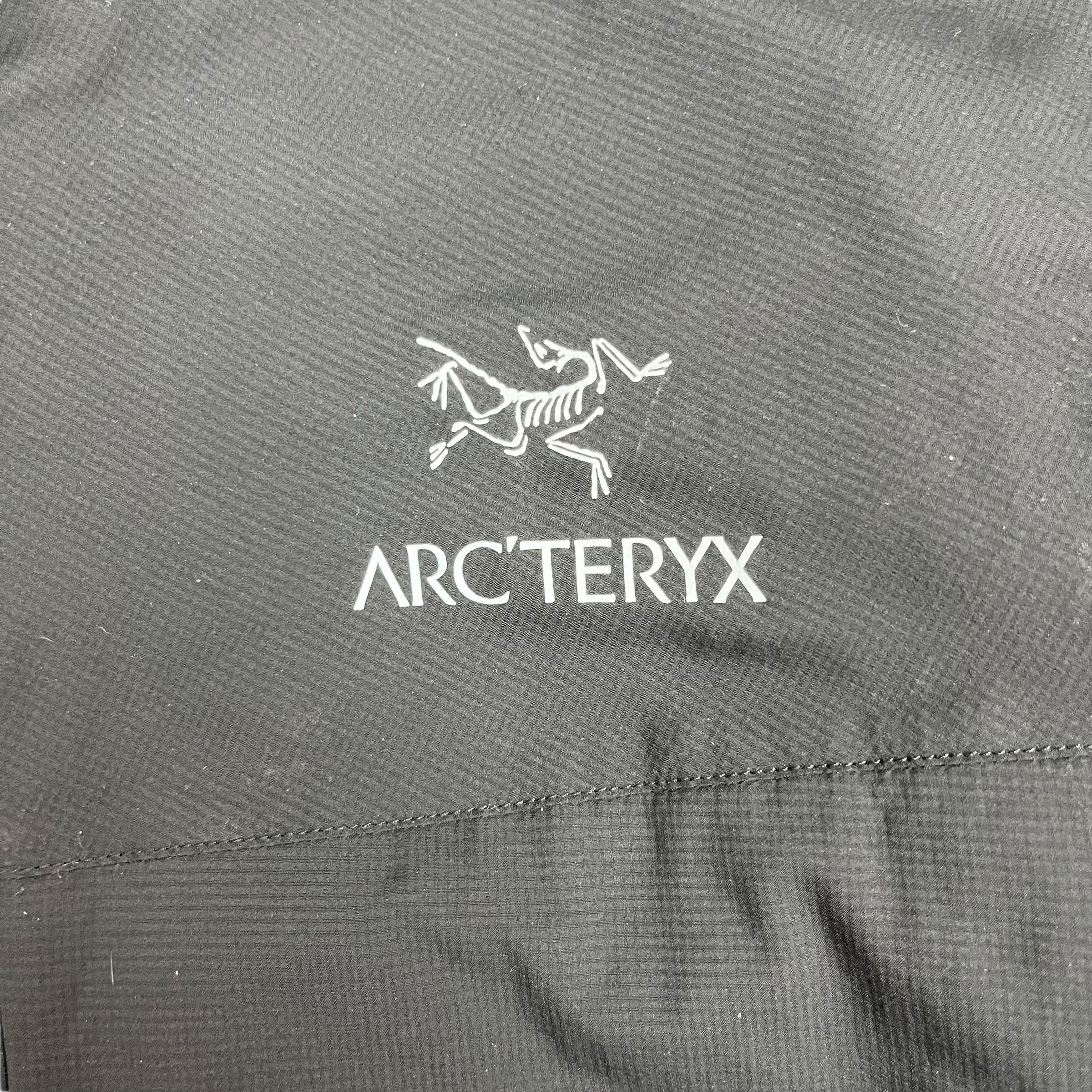 Arc’teryx Atom LT Hooded Jacket Black