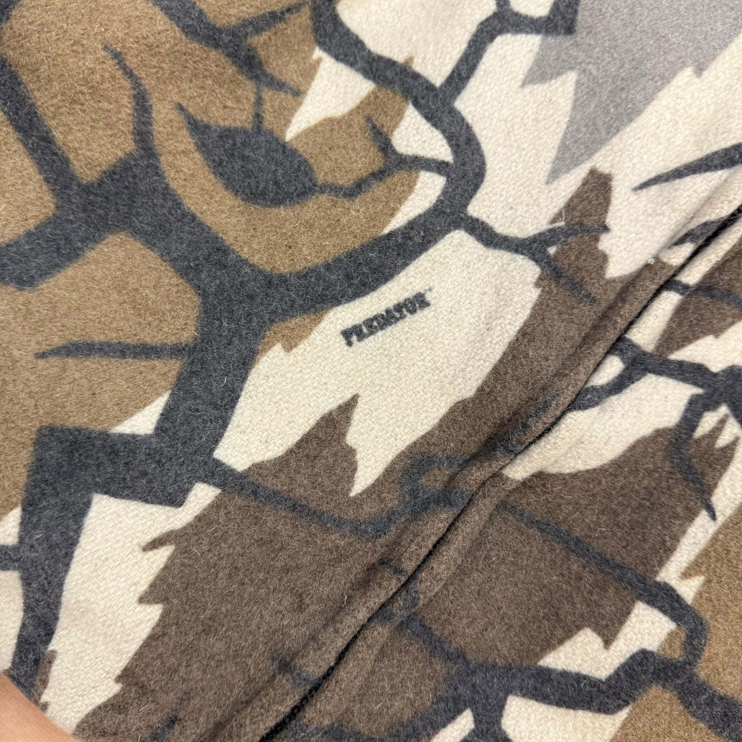 Vintage Predator Vest Camo