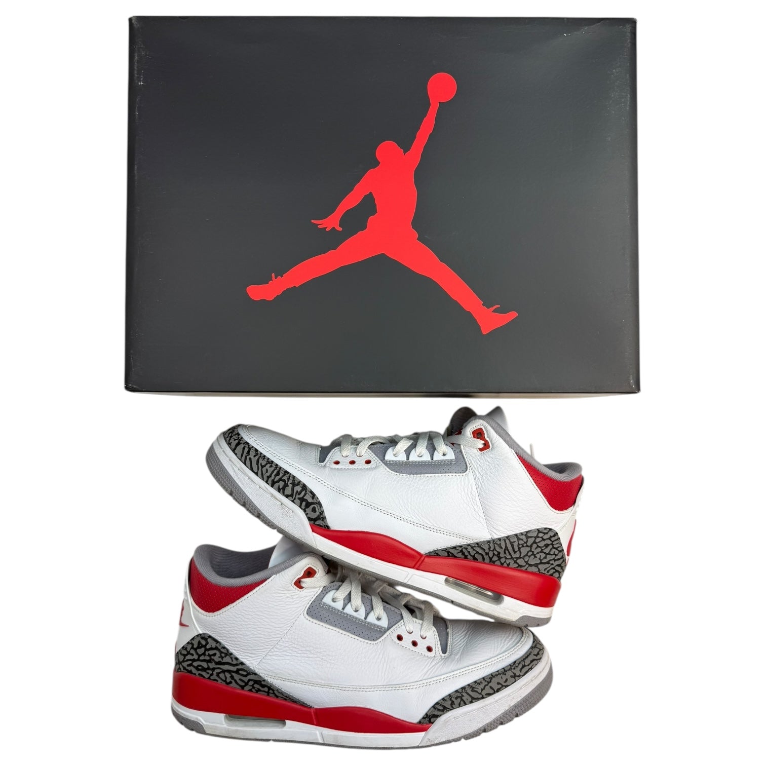 Jordan 3 Retro Fire Red 2022 (Used)