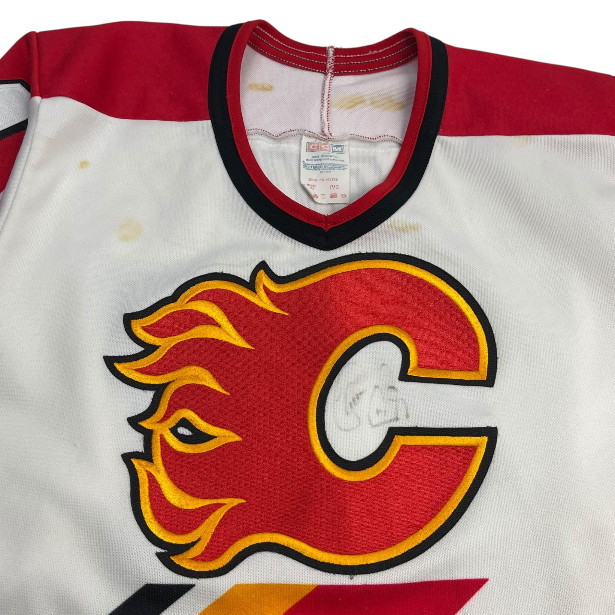 Vintage Calgary Flames Theoren Fleury NHL Jersey
