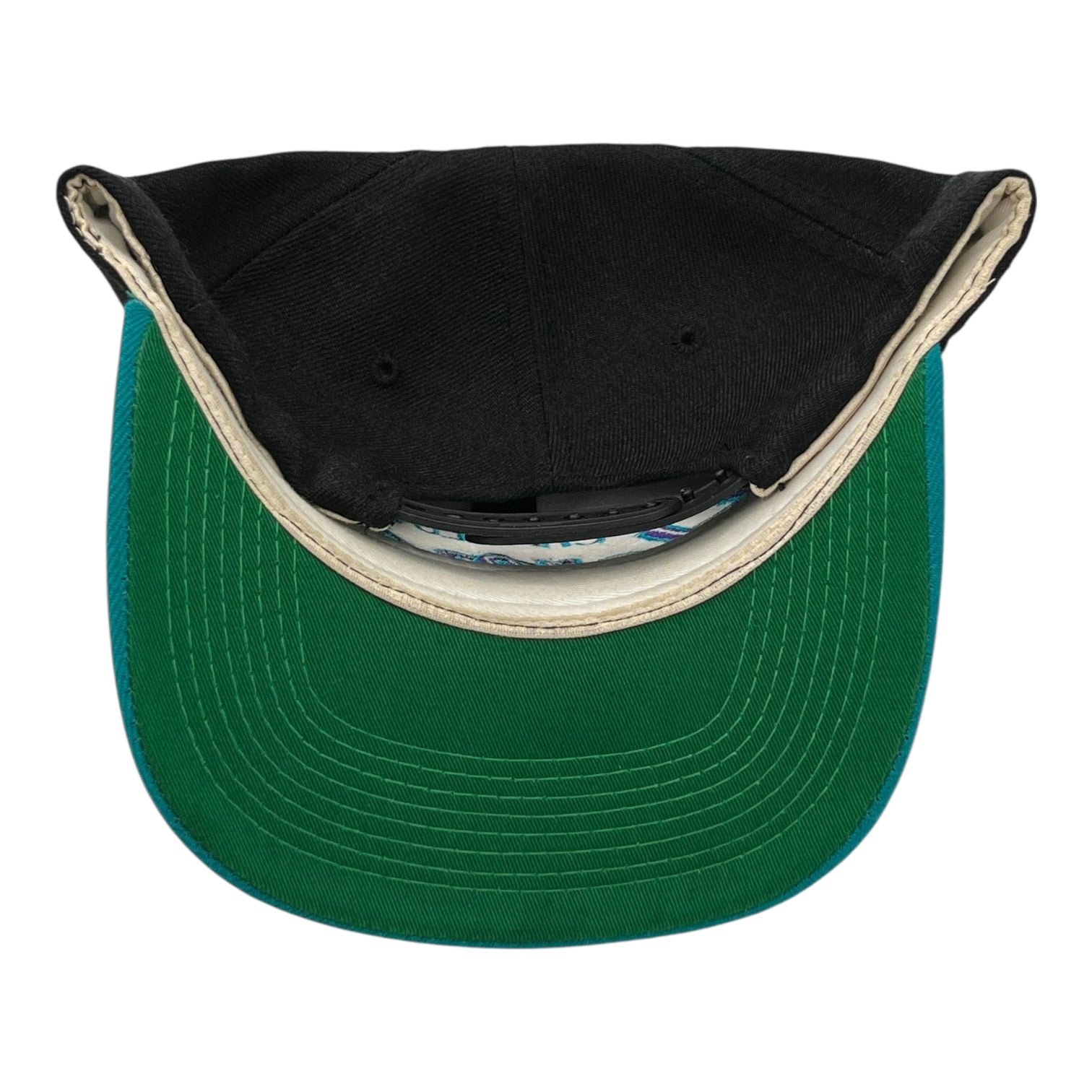 Vintage Sports Specialties Charlotte Hornets Double Line Script Hat Black