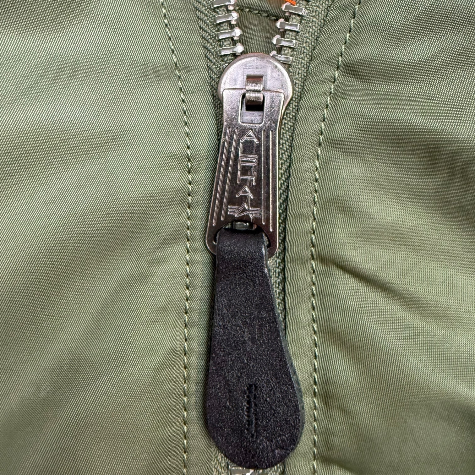 Alpha Industries Bomber Jacket Green