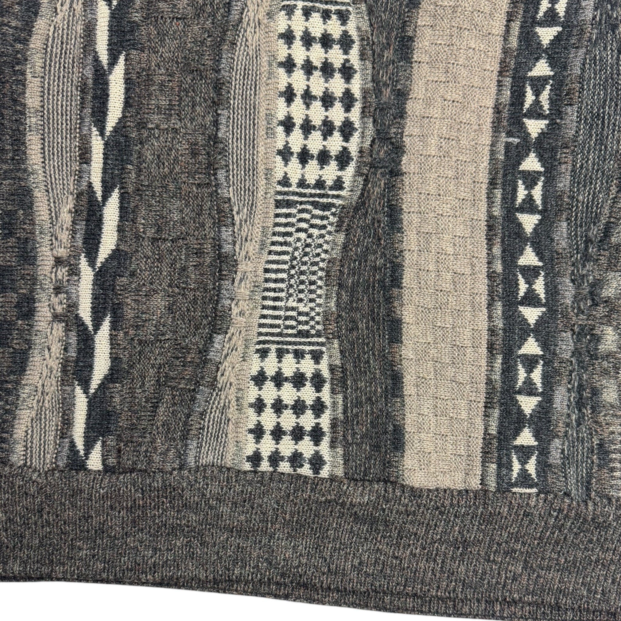 Vintage Checkerboard/Abstract Patterned 3D Knit