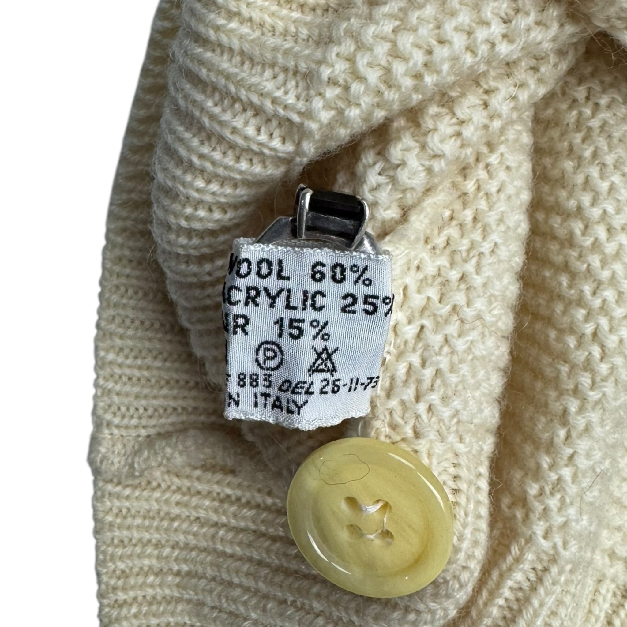 True Vintage “Yarn Of Scotland” Collared Knit Longsleeve