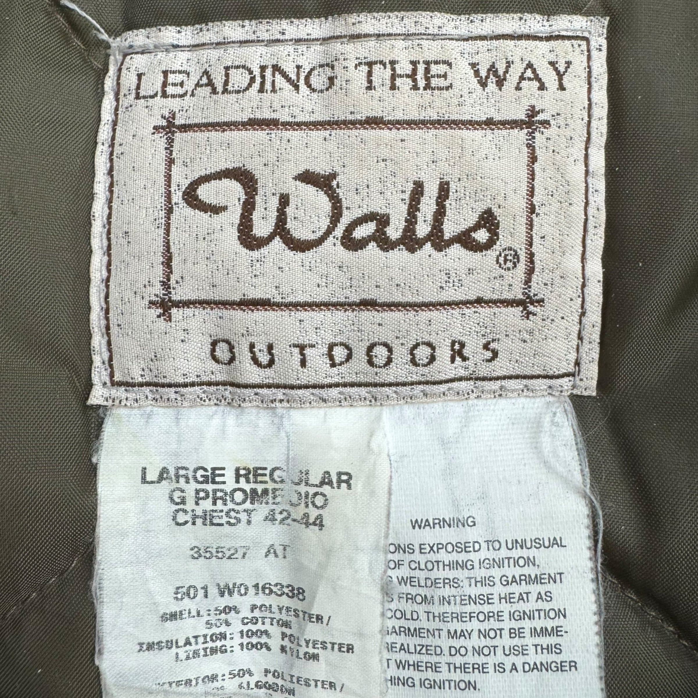 Vintage Walls Mossy Oak Jacket