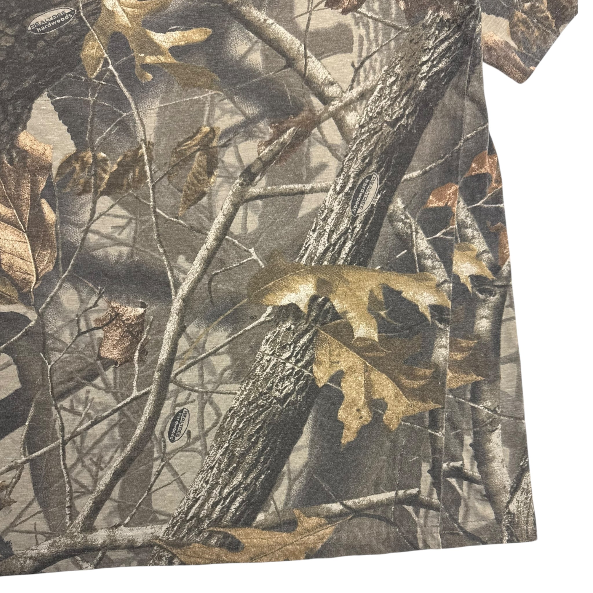 Vintage Realtree x Winchester Camo Pocket T-Shirt