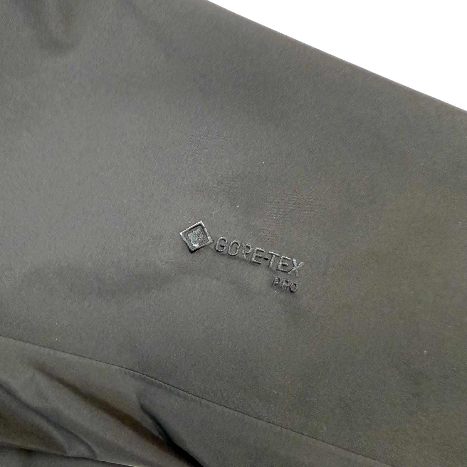 Arc’teryx Beta AR Jacket Black