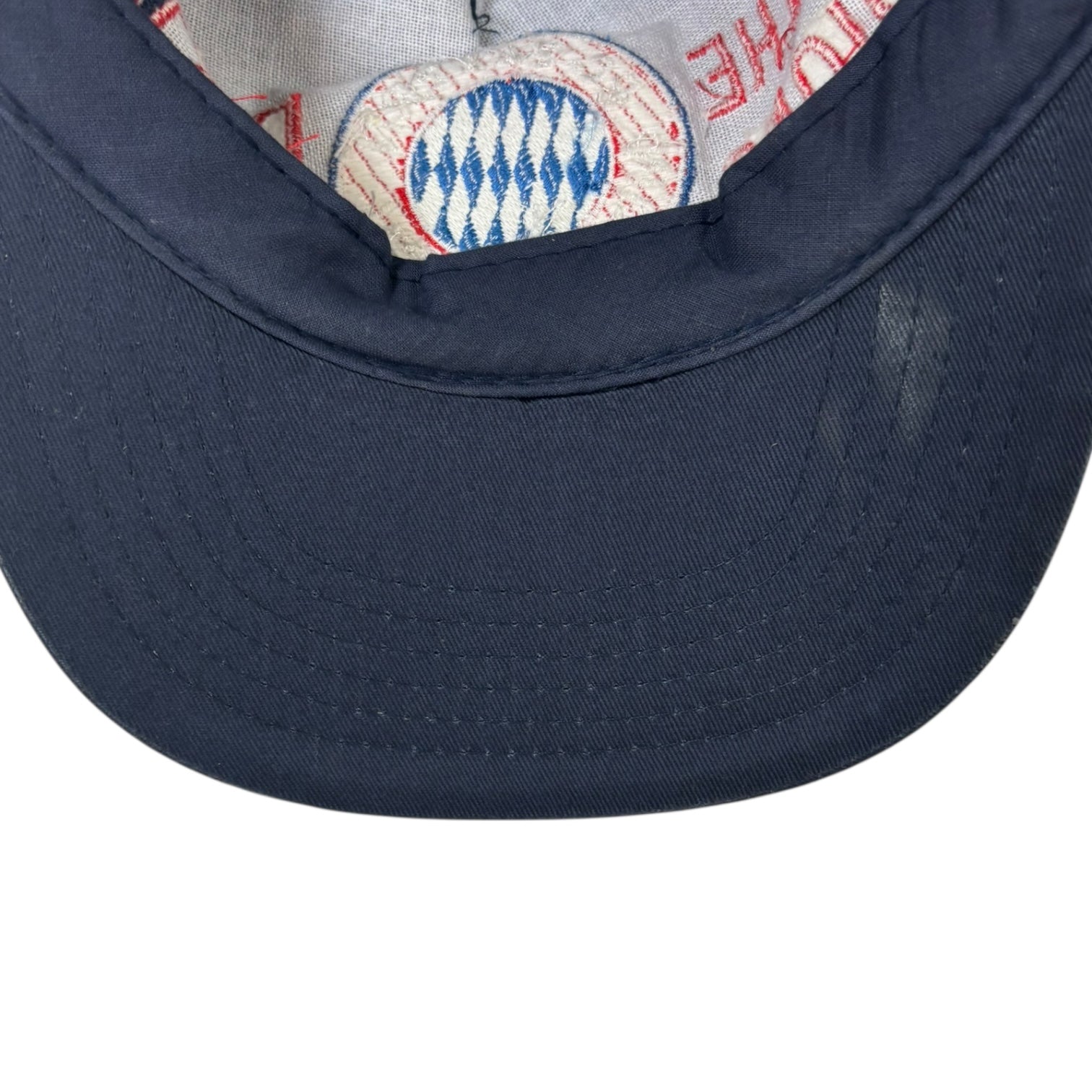 Vintage FC Bayern Munchenen StrapBack Hat Navy